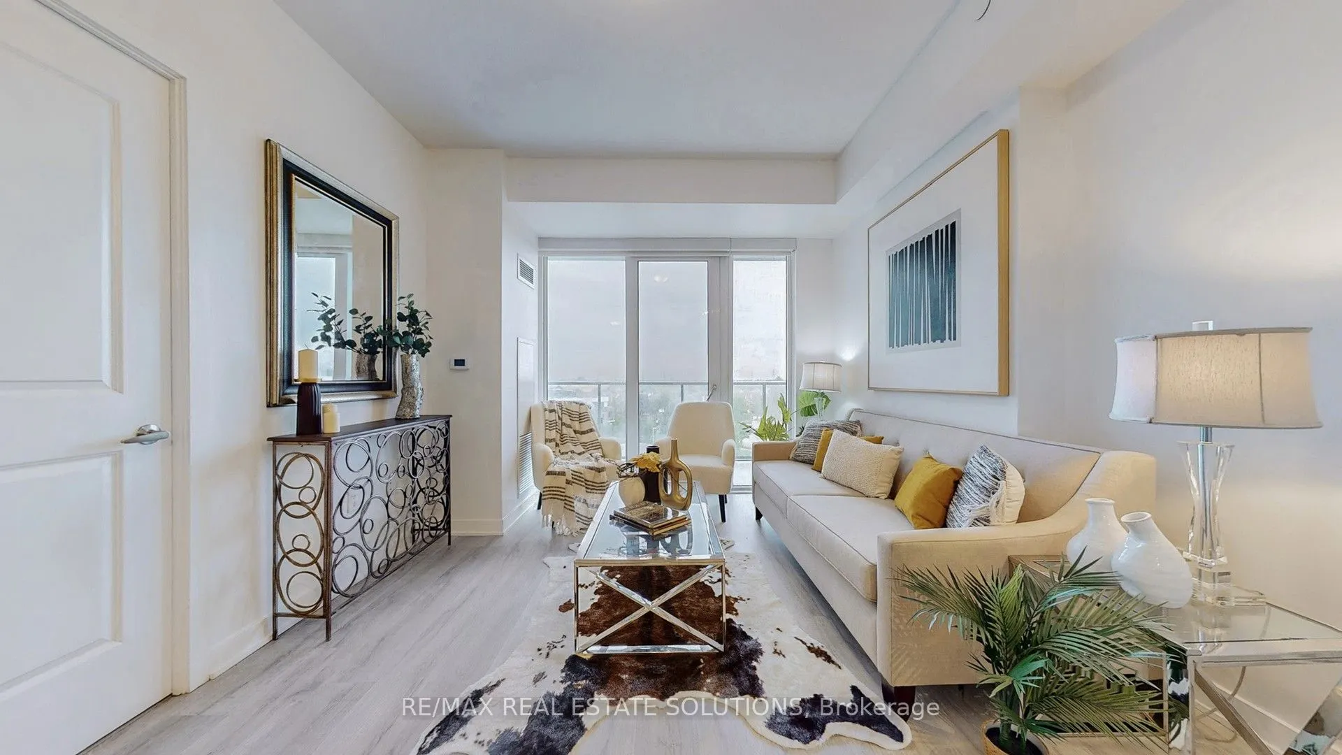 4655 Metcalfe Avenue, #506
