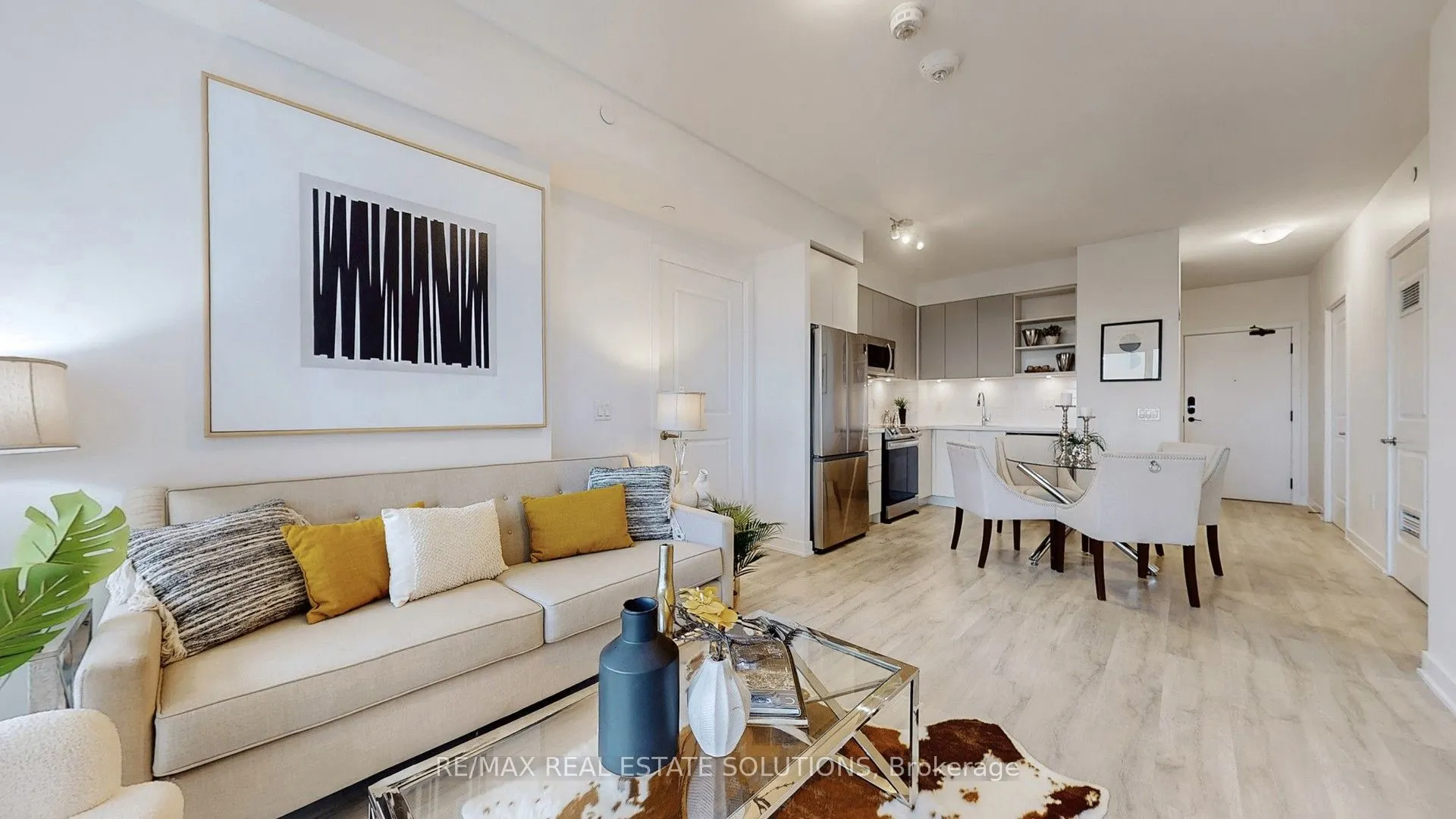 4655 Metcalfe Avenue, #506