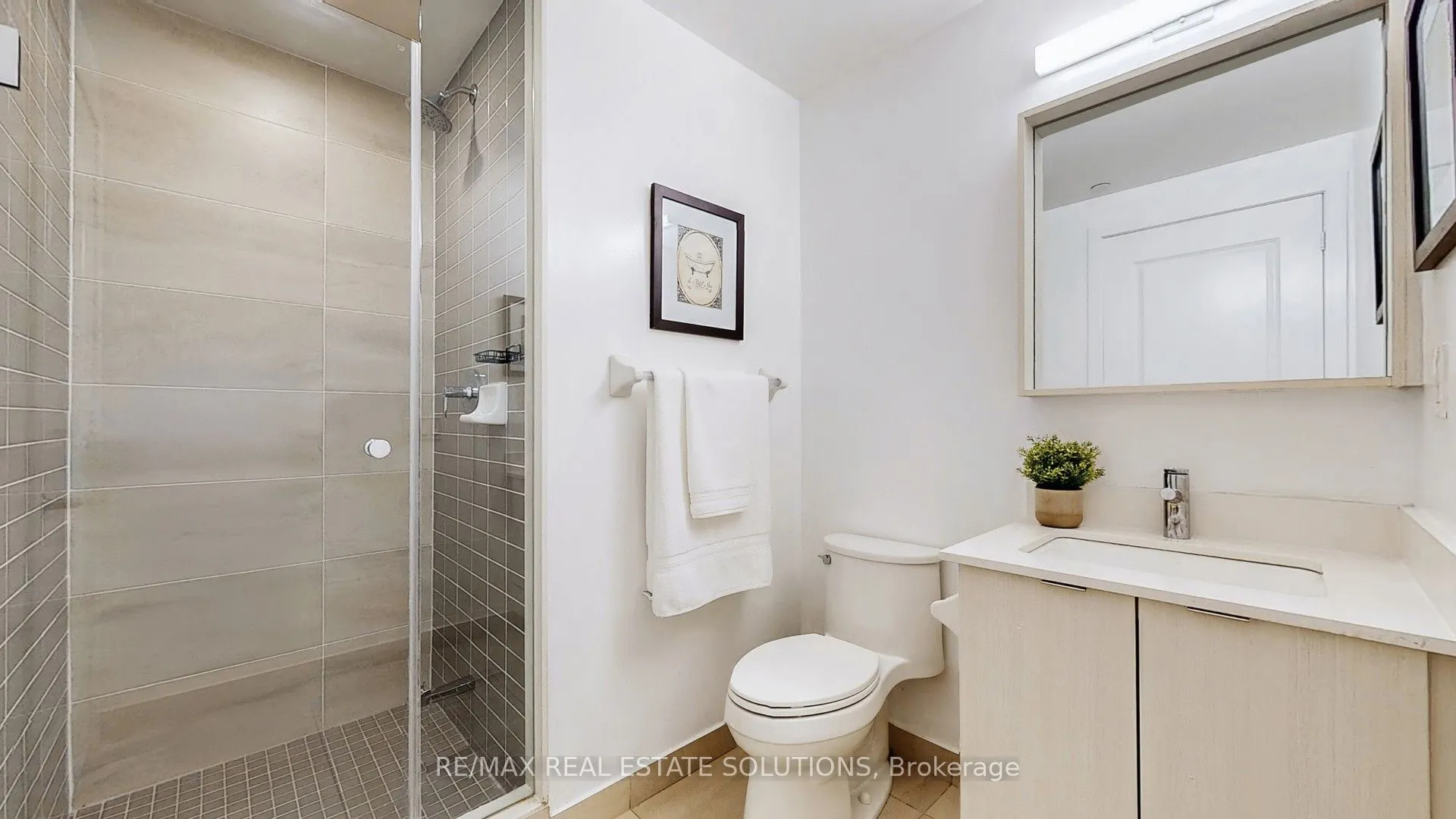 4655 Metcalfe Avenue, #506