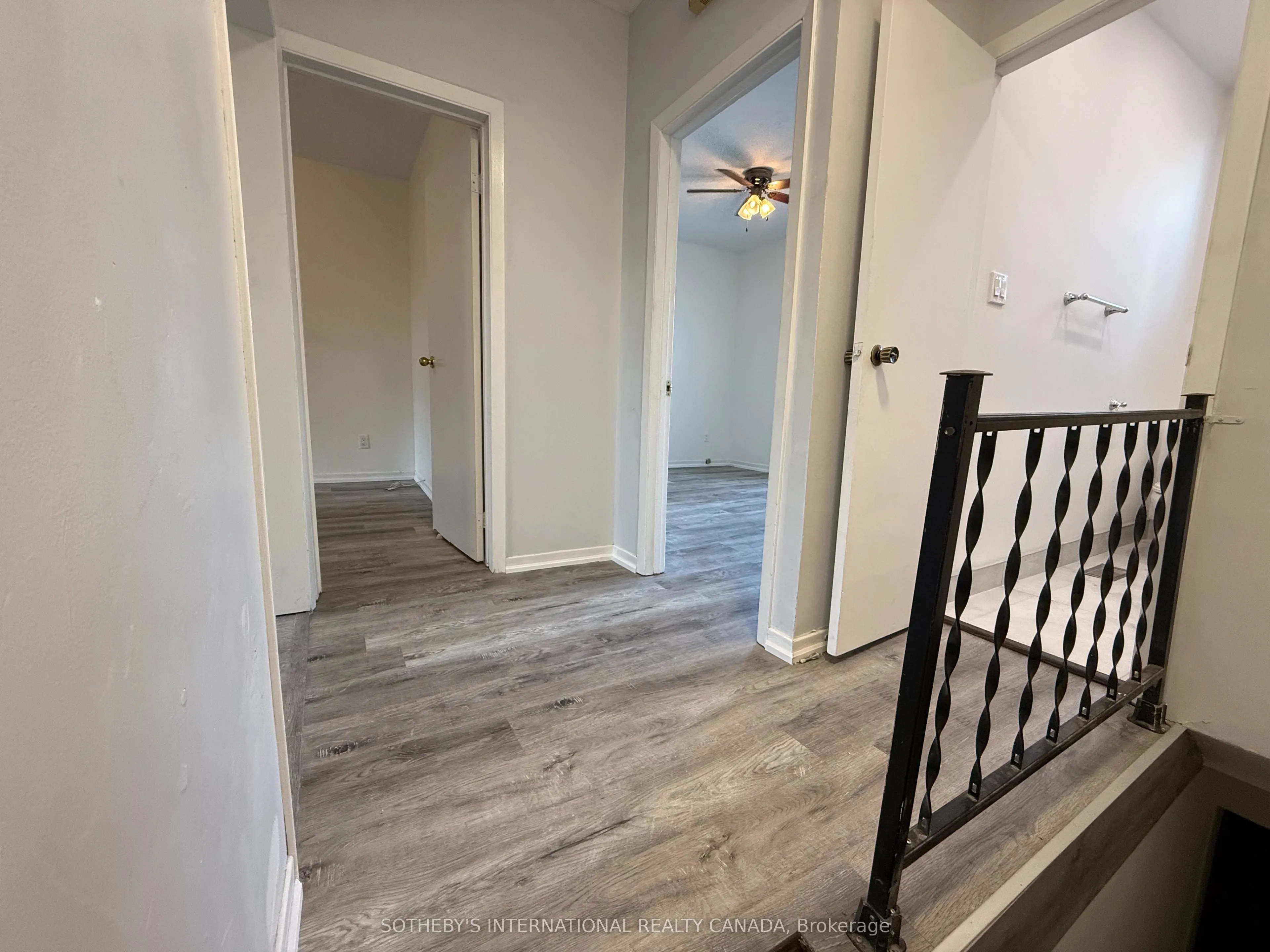 3254 Dundas Street W