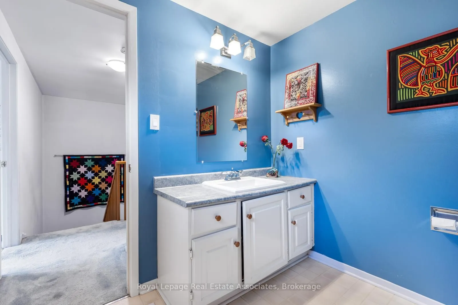 4265 Thom Gardens