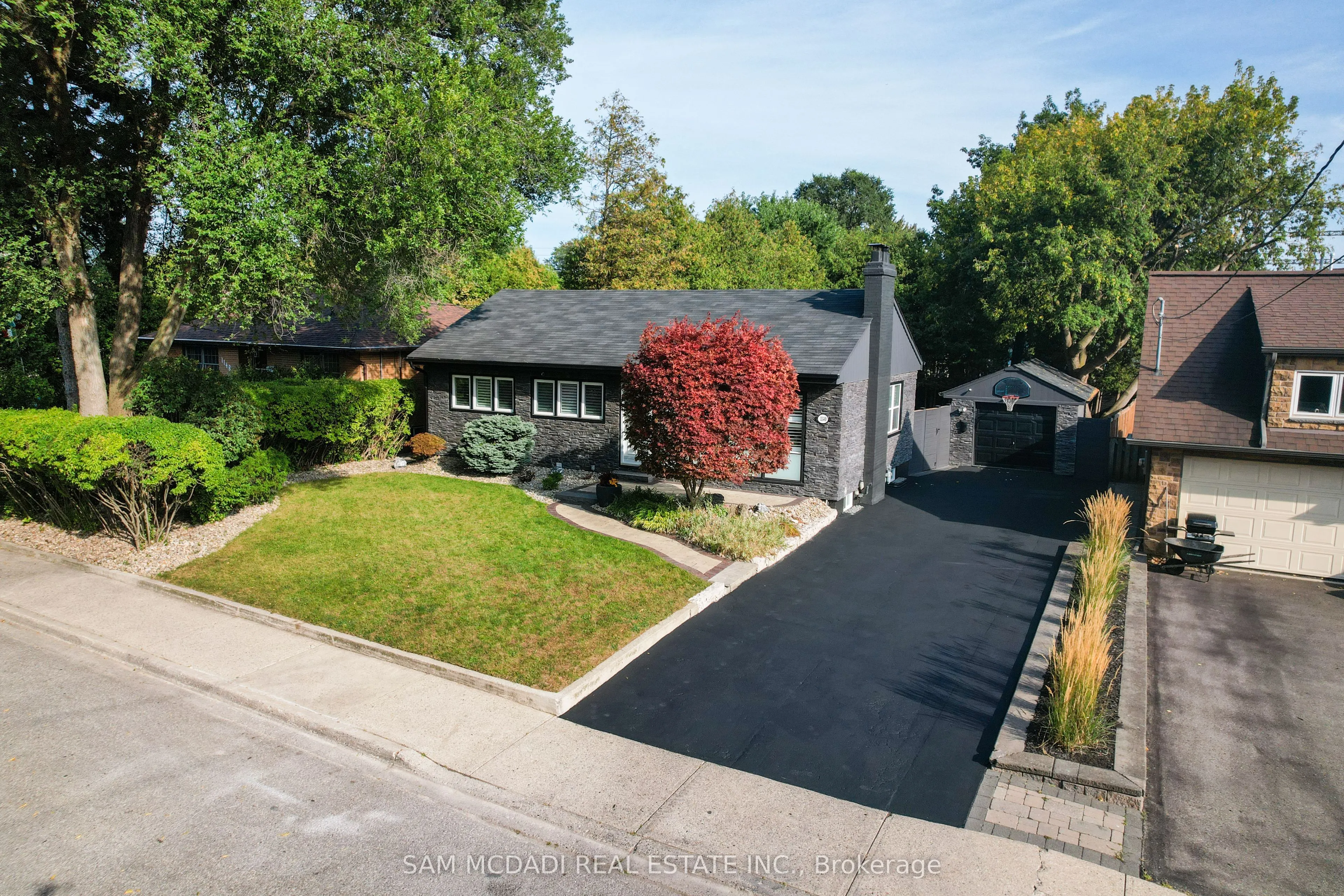 1140 Halliday Avenue
