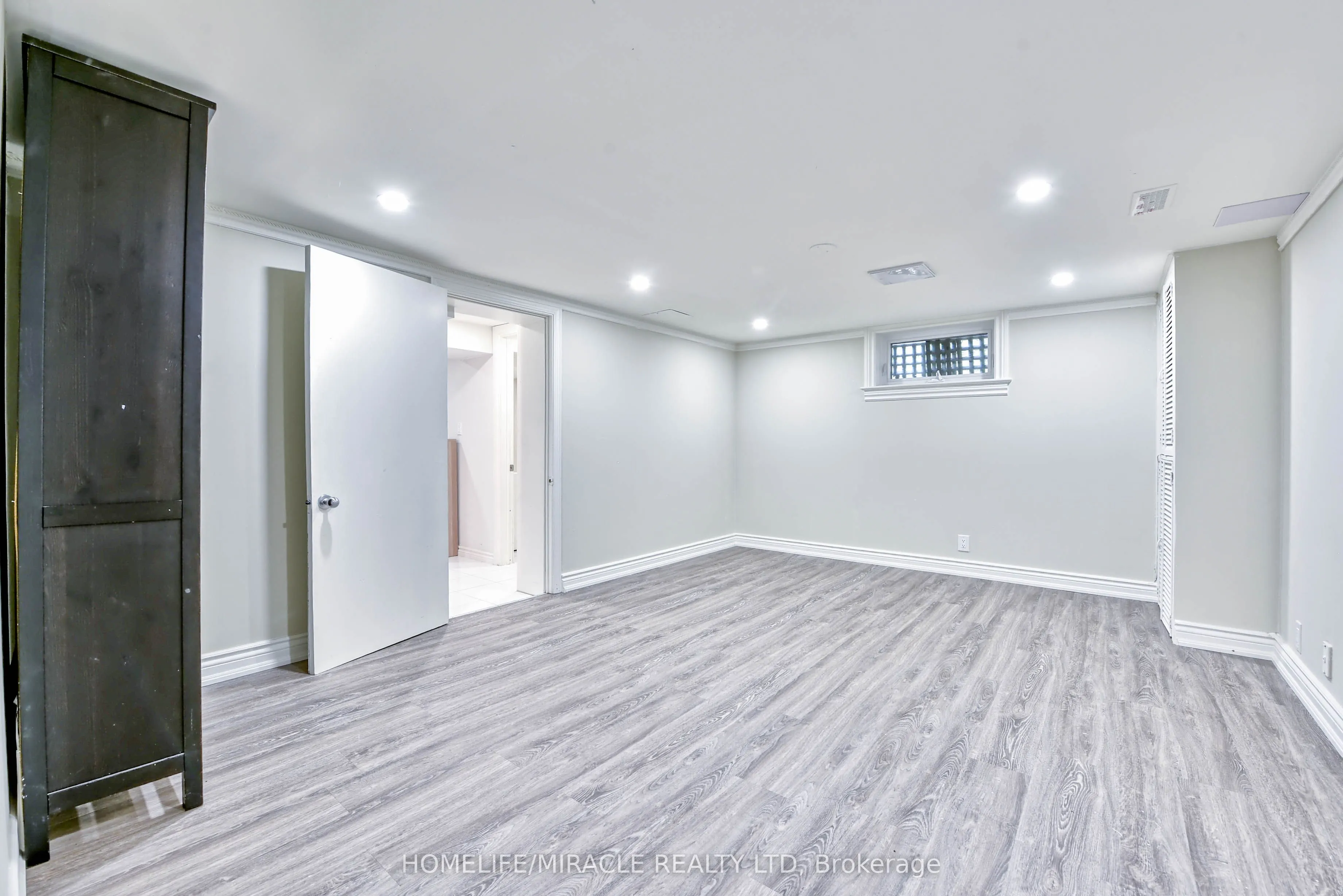 7596 Creditview Road