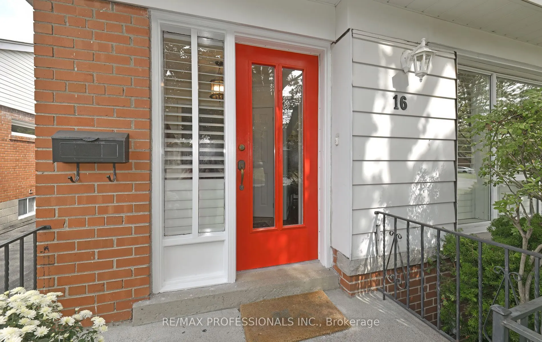16 Nashland Avenue