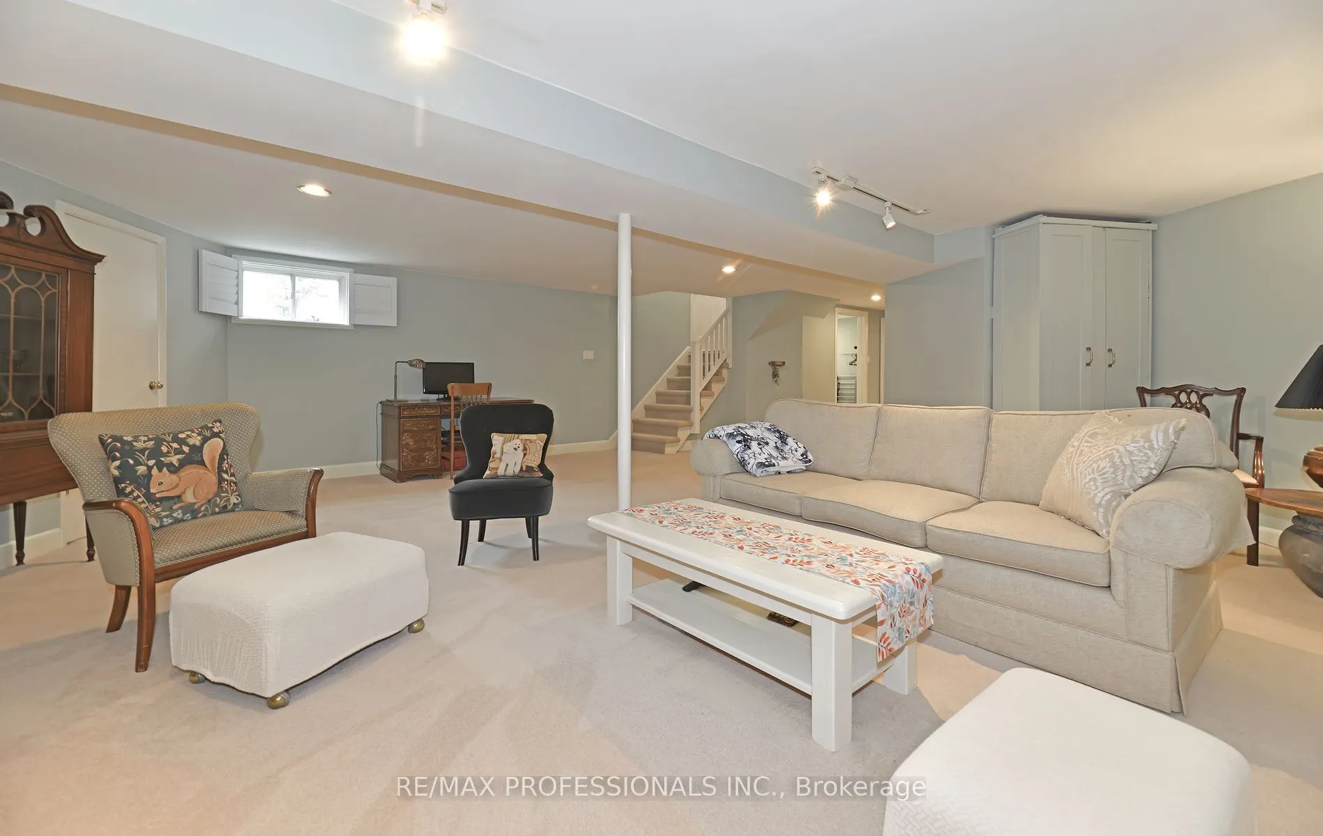 16 Nashland Avenue