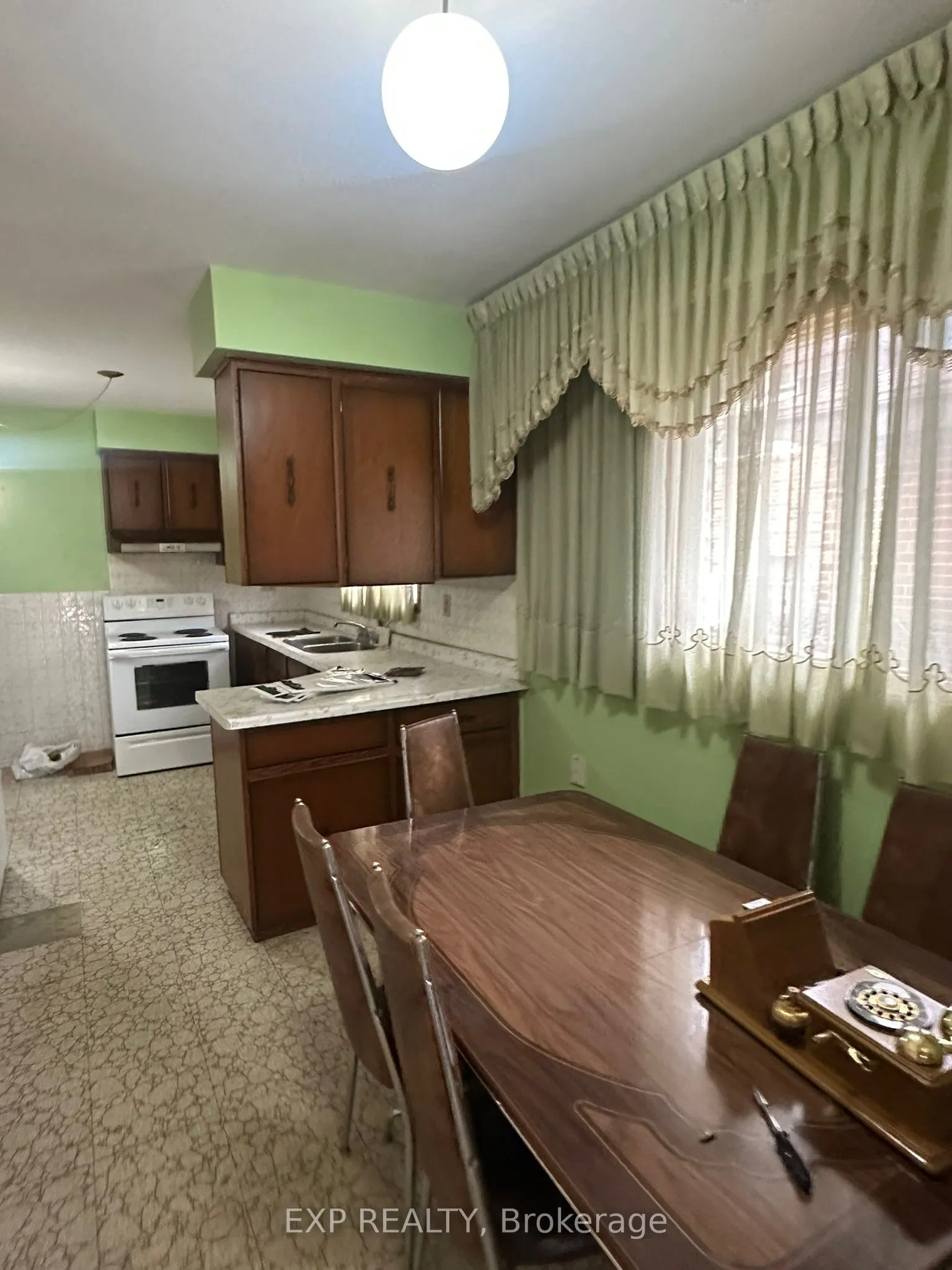 3263 Morning Star Drive
