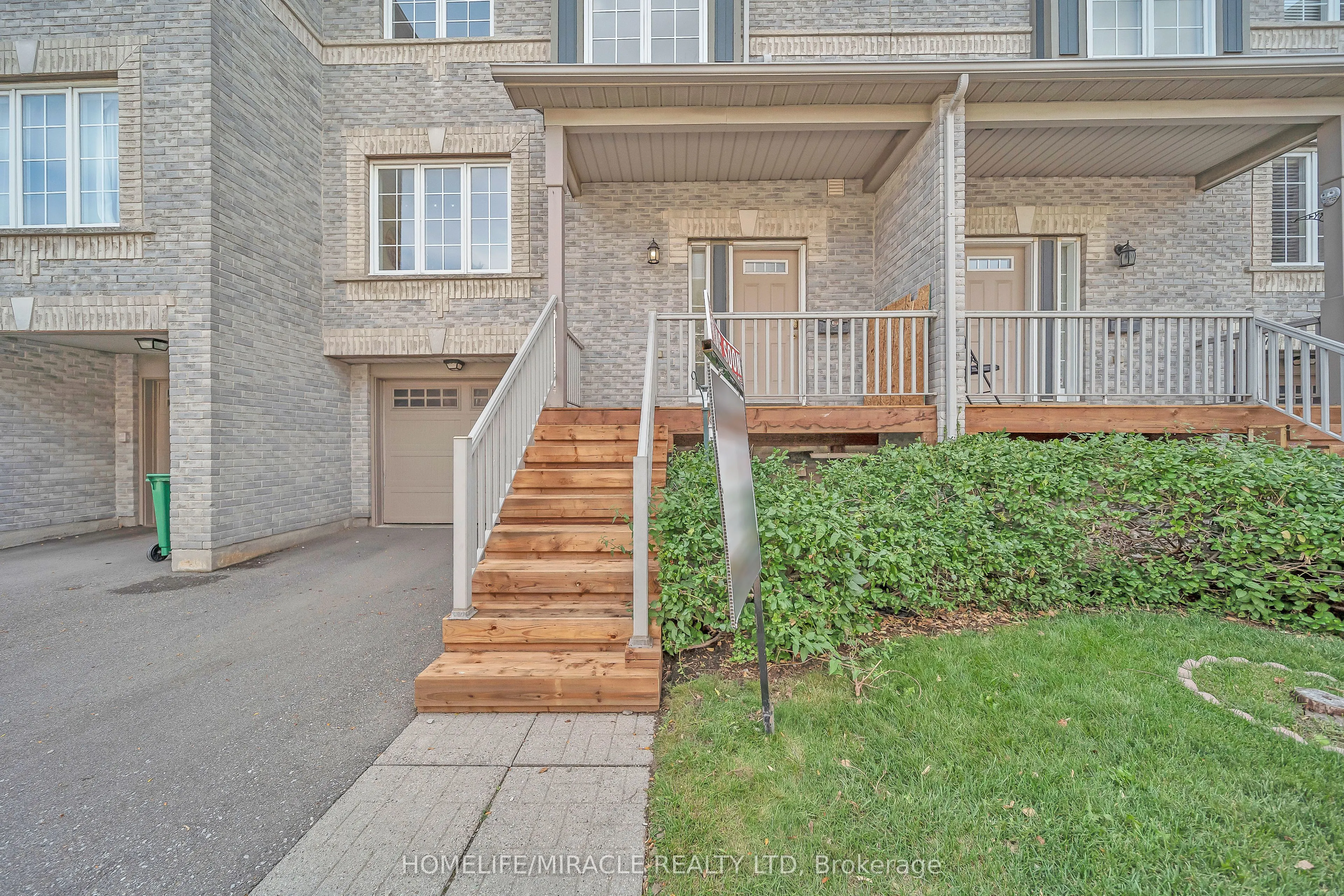 5535 Glen Erin Drive, #75