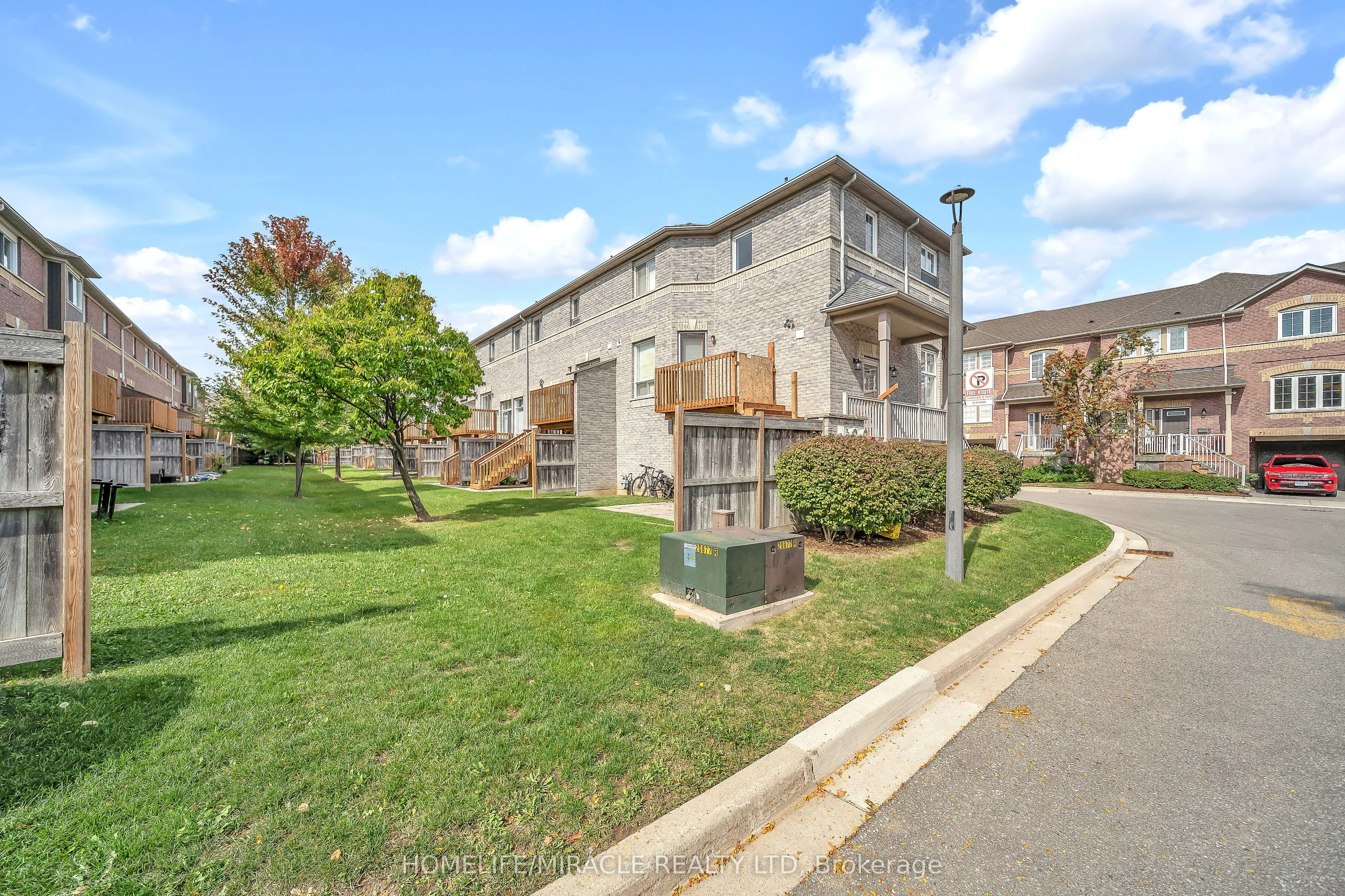 5535 Glen Erin Drive, #75