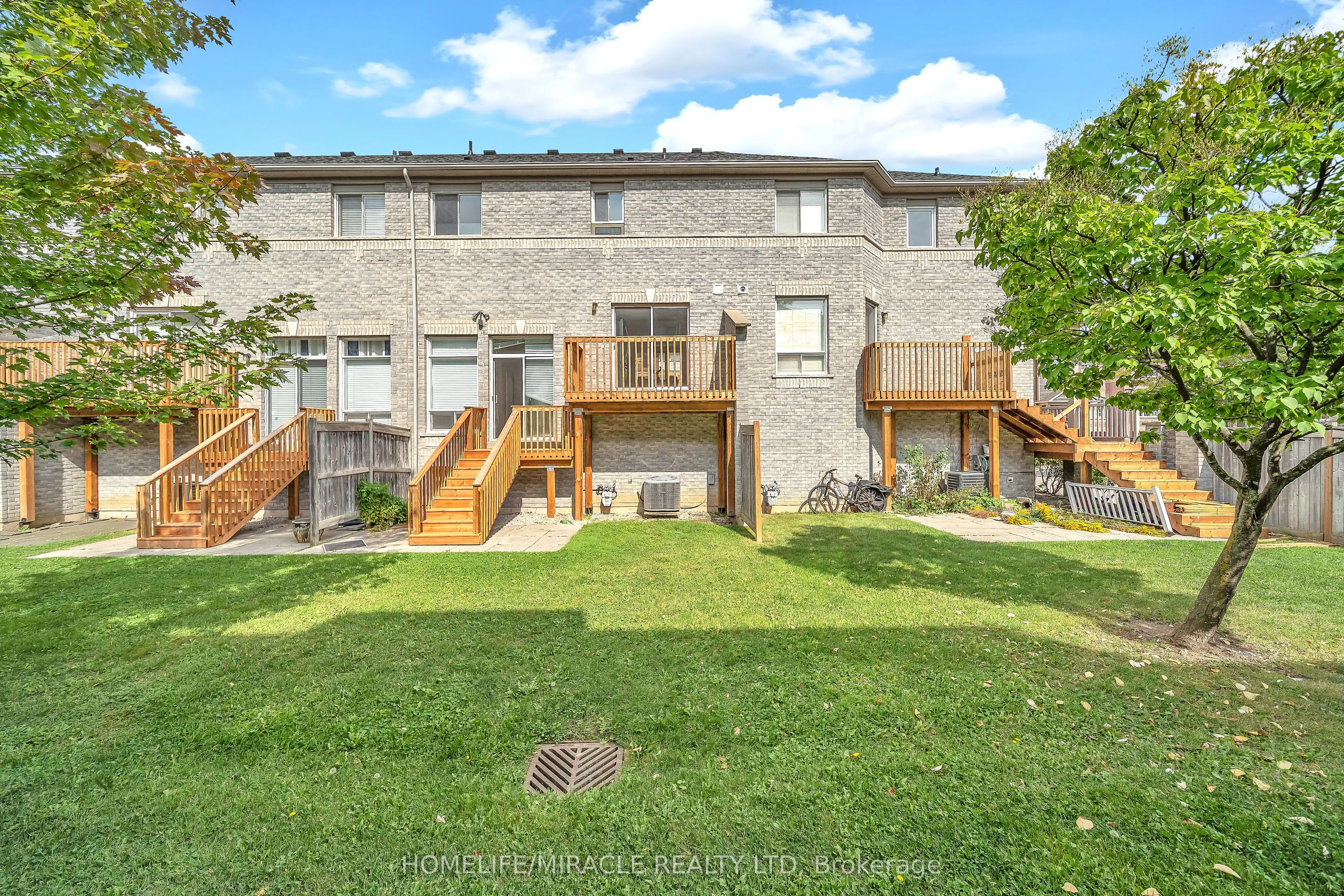 5535 Glen Erin Drive, #75