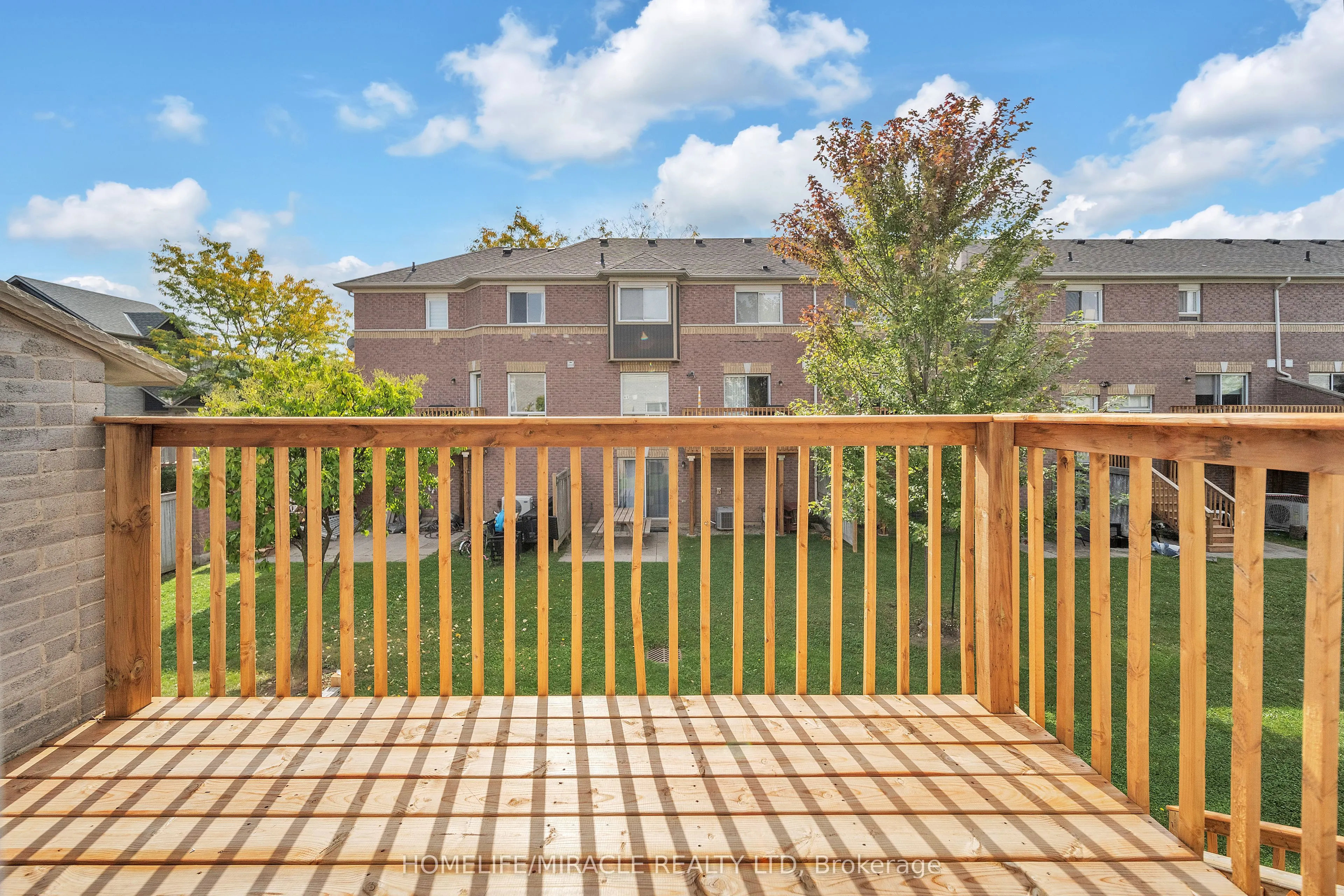 5535 Glen Erin Drive, #75