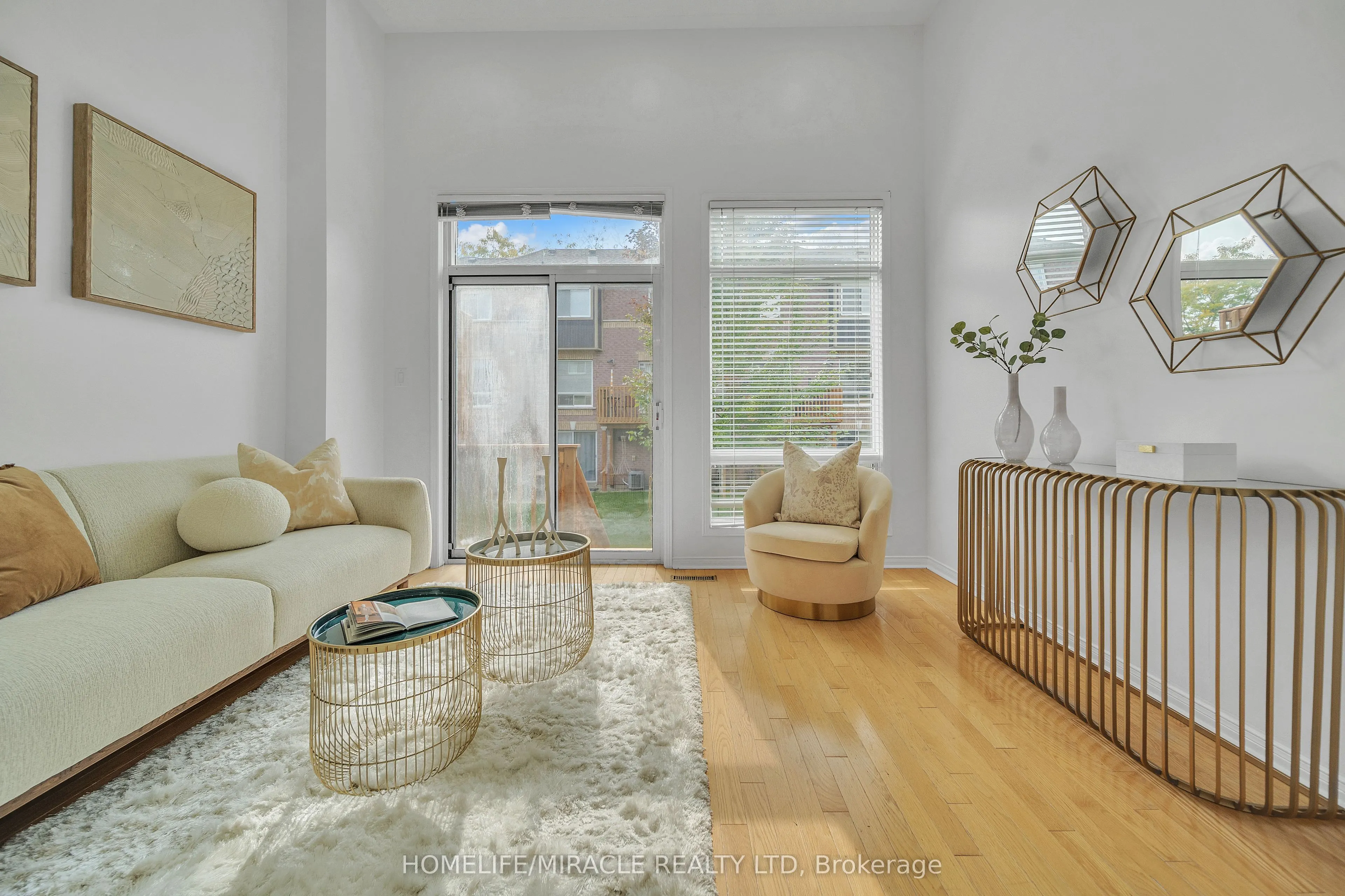 5535 Glen Erin Drive, #75