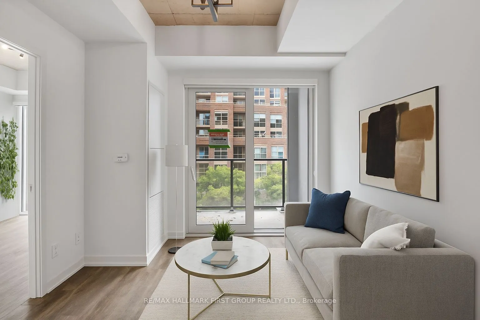 1808 St Clair Avenue W, #408