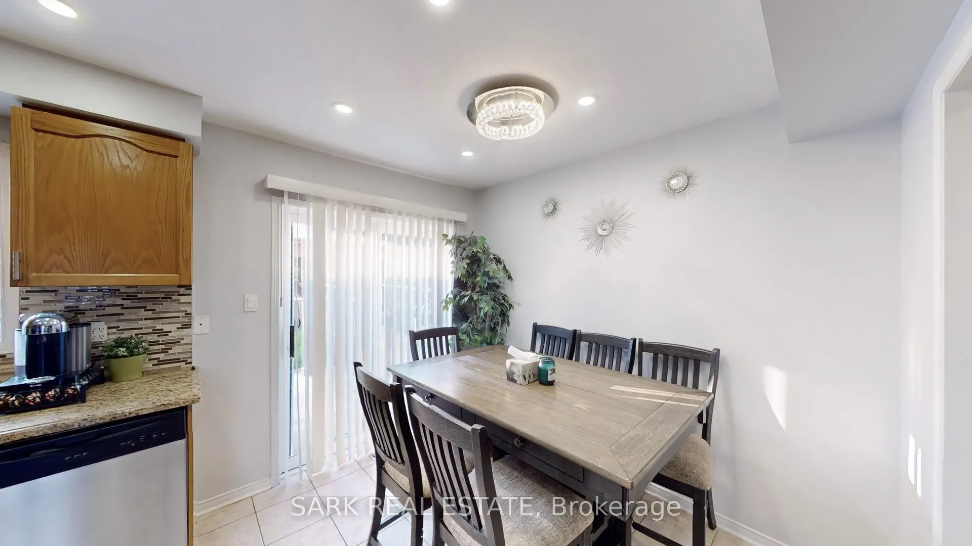 203 Sherwood Road