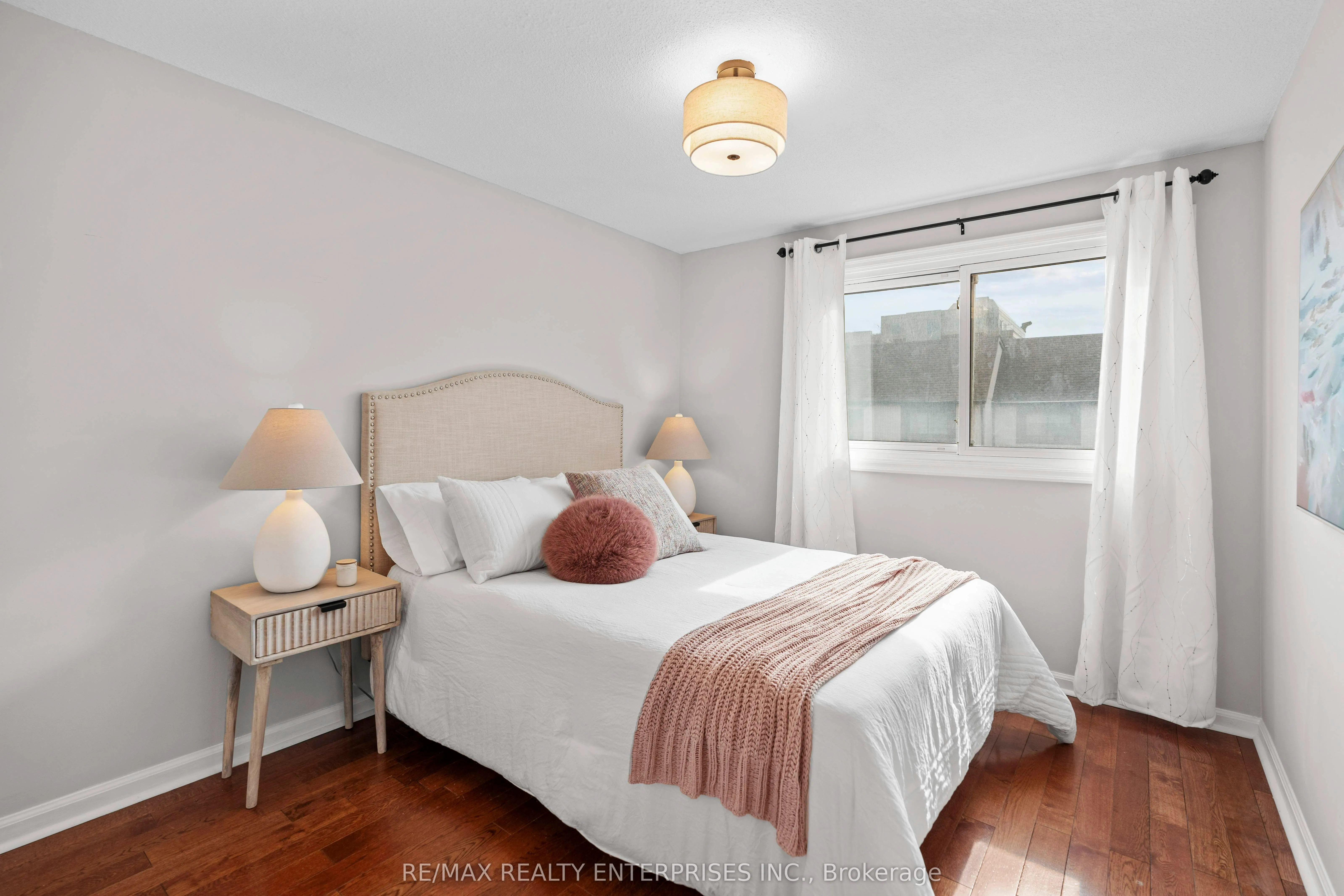 1060 Walden Circle, #40