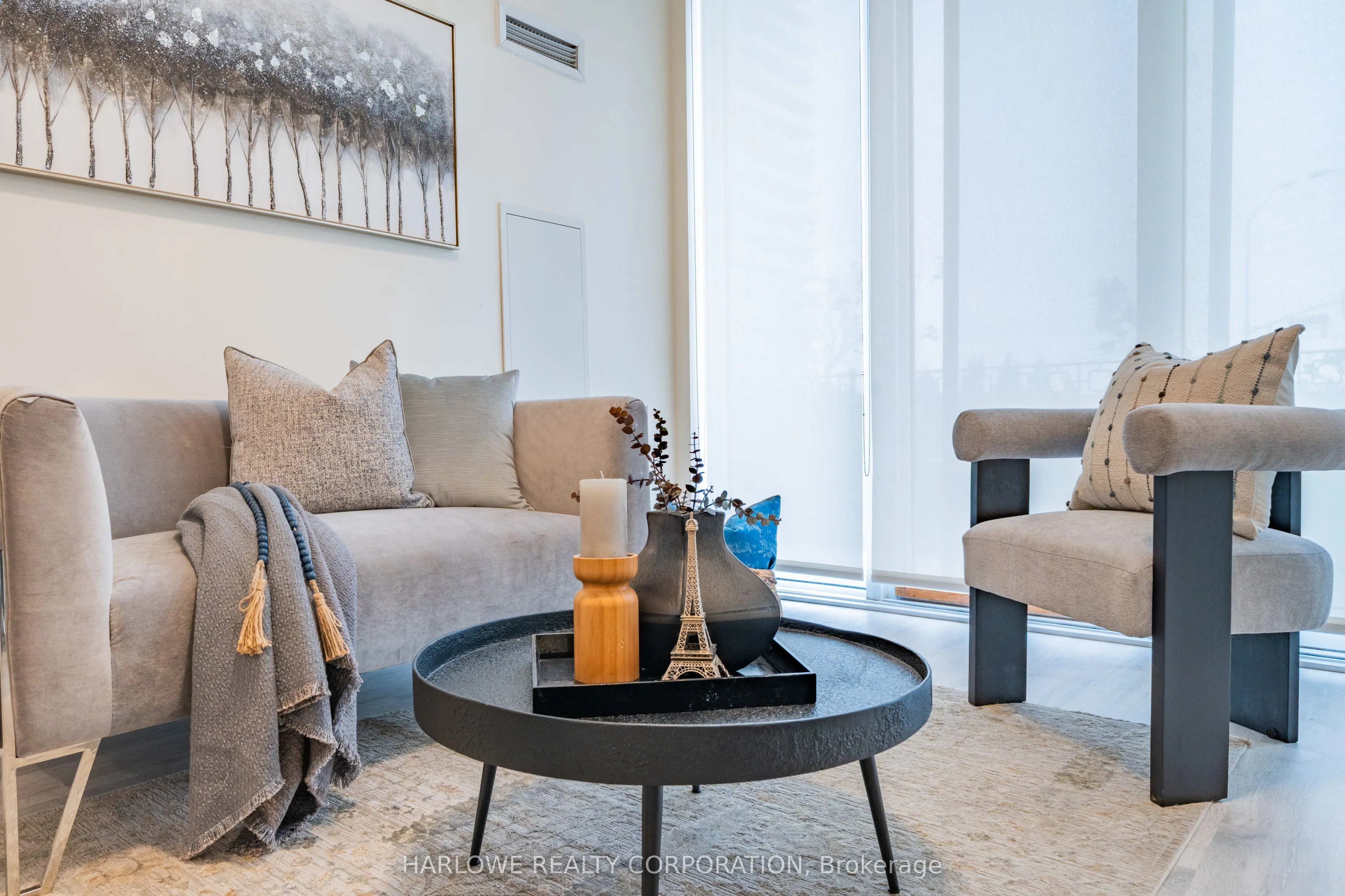 4655 Metcalfe Avenue, #109
