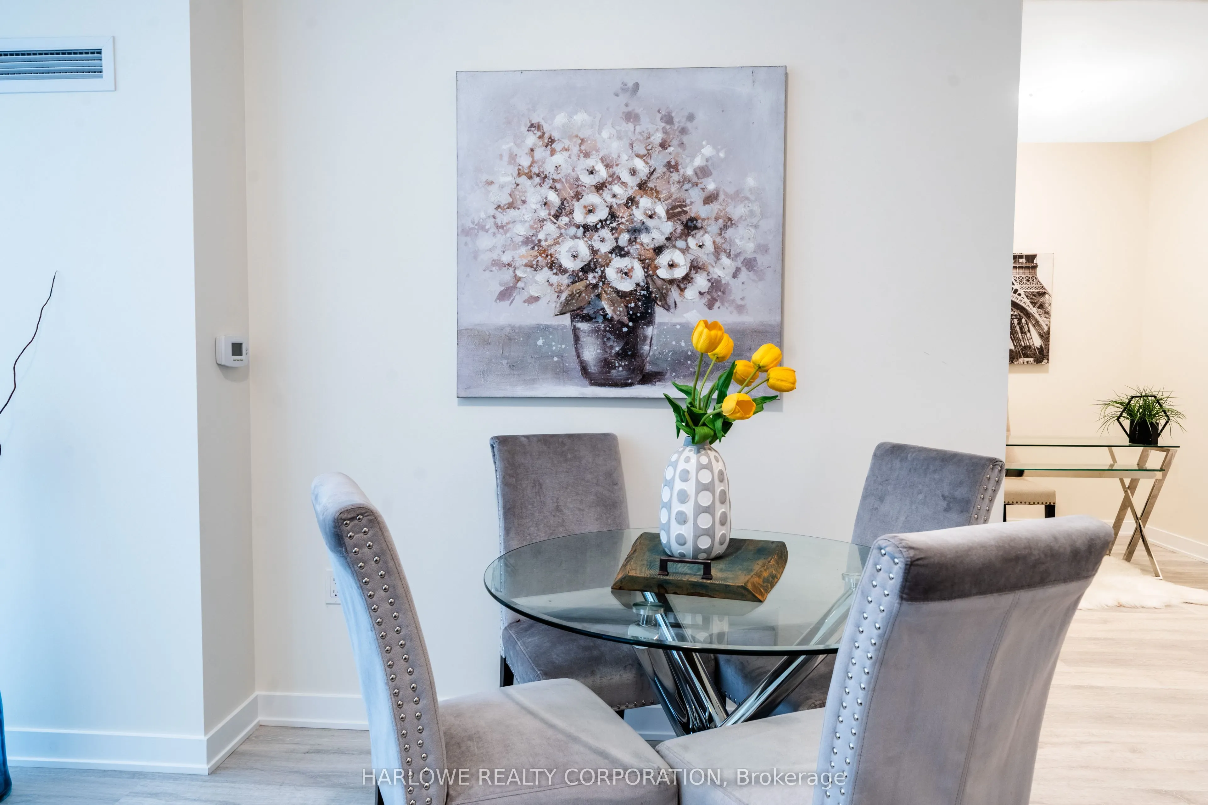 4655 Metcalfe Avenue, #109