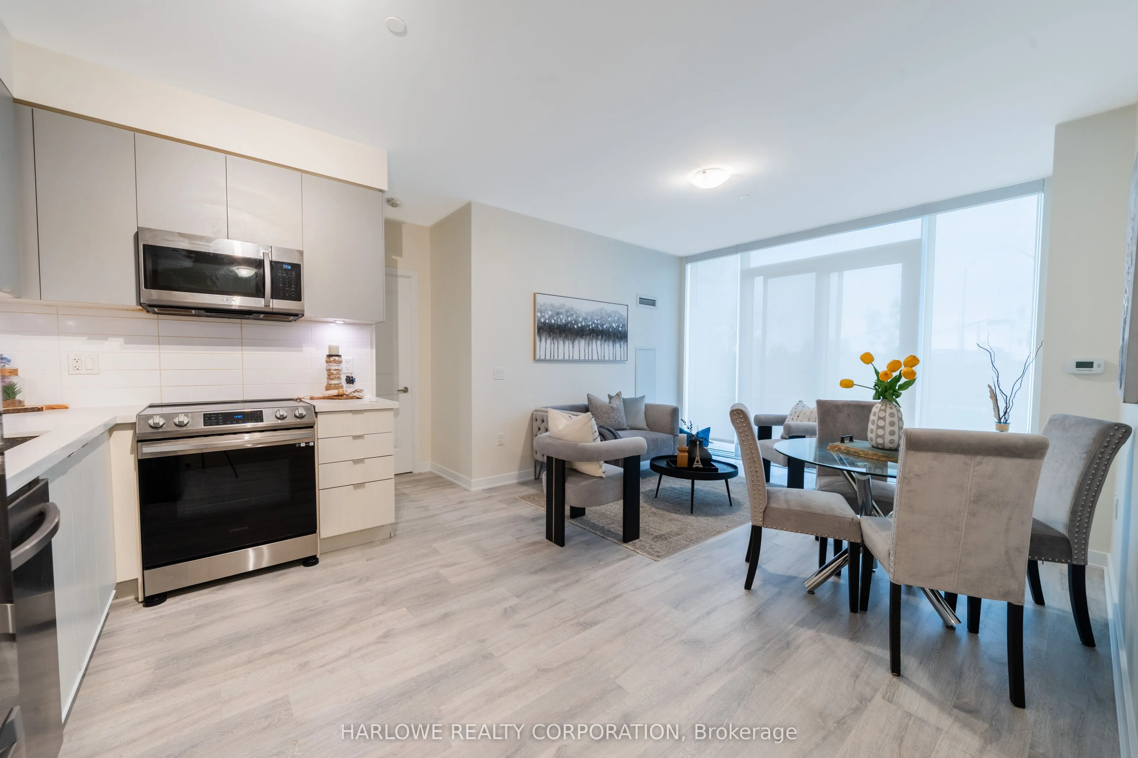 4655 Metcalfe Avenue, #109