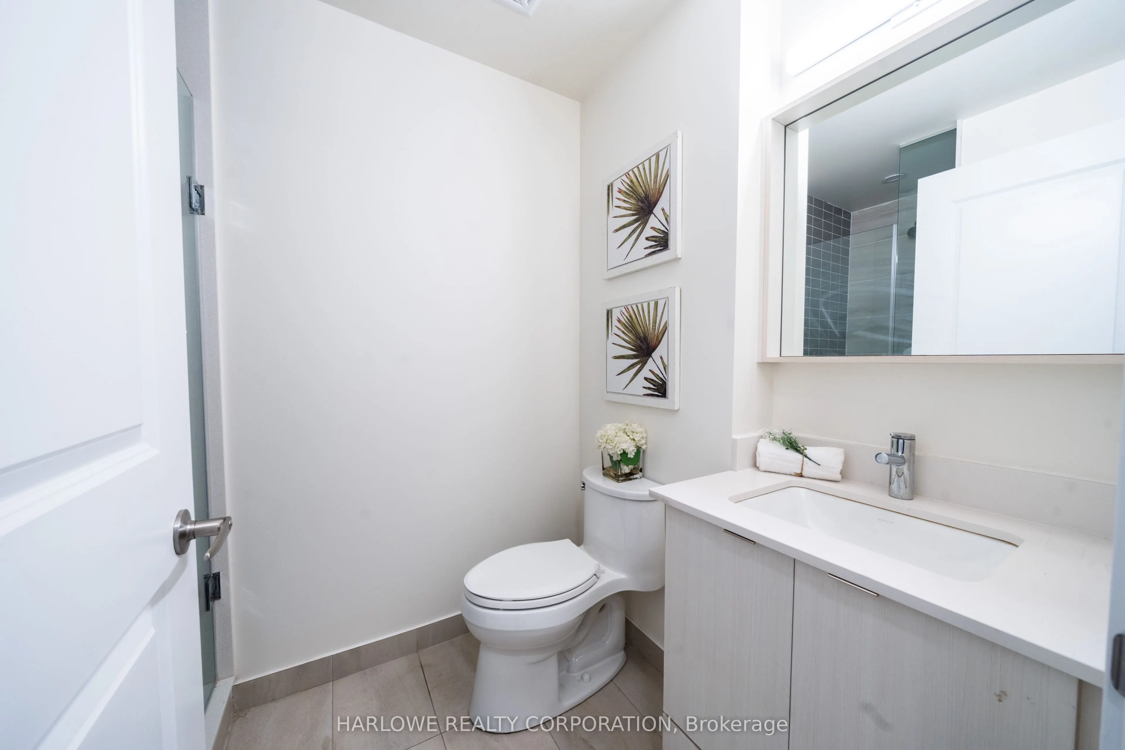4655 Metcalfe Avenue, #109