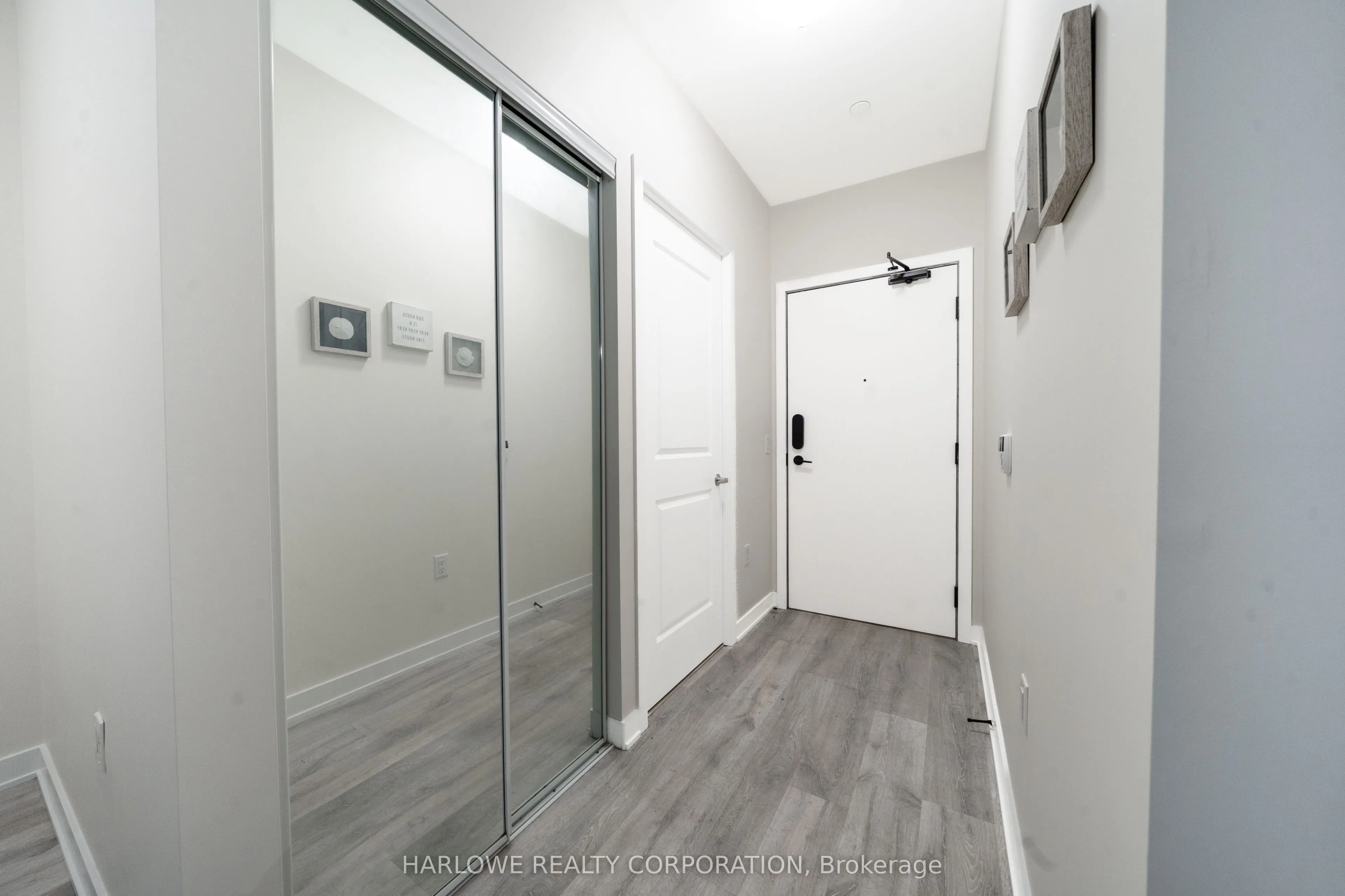 4655 Metcalfe Avenue, #109