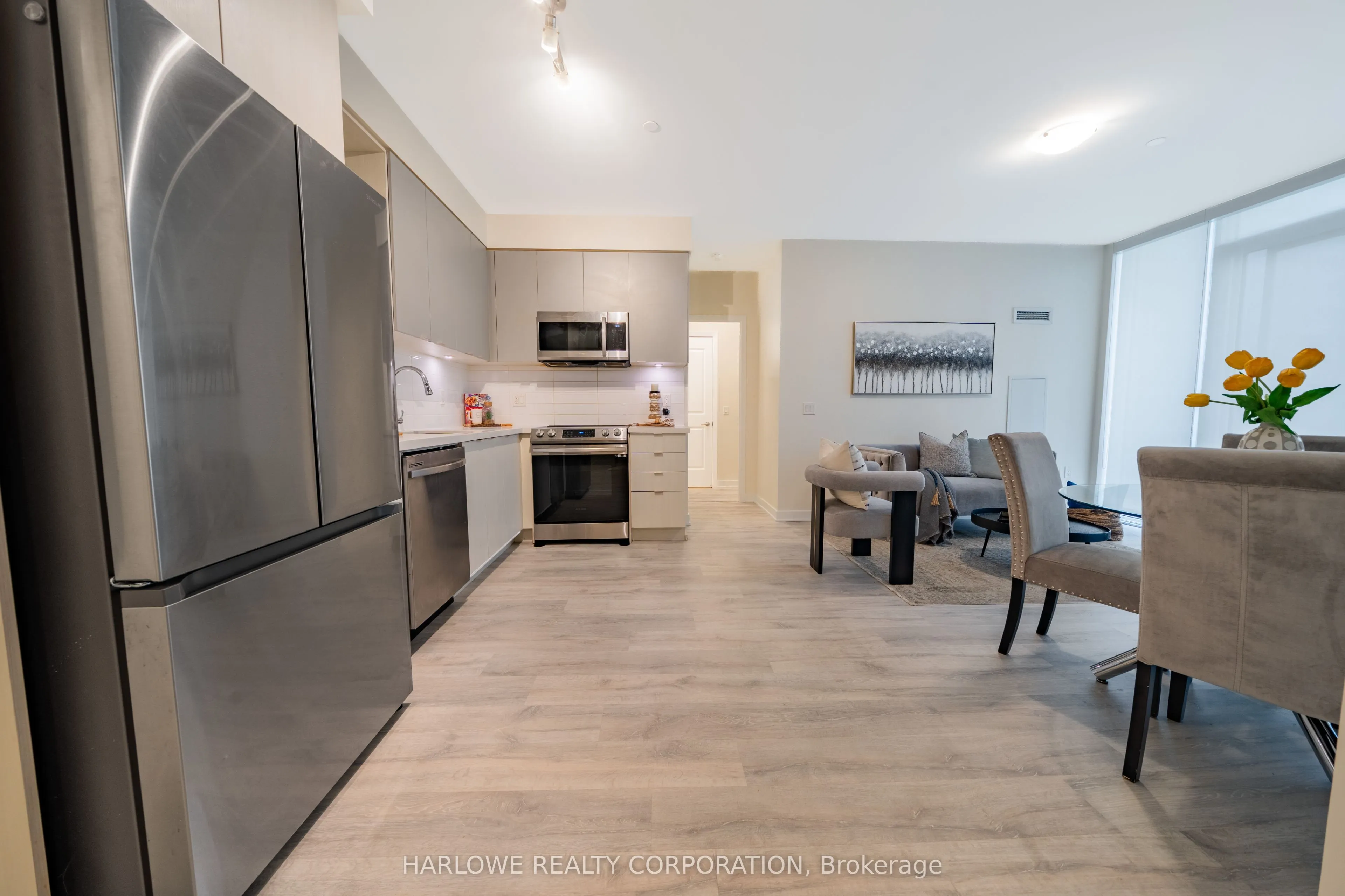 4655 Metcalfe Avenue, #109