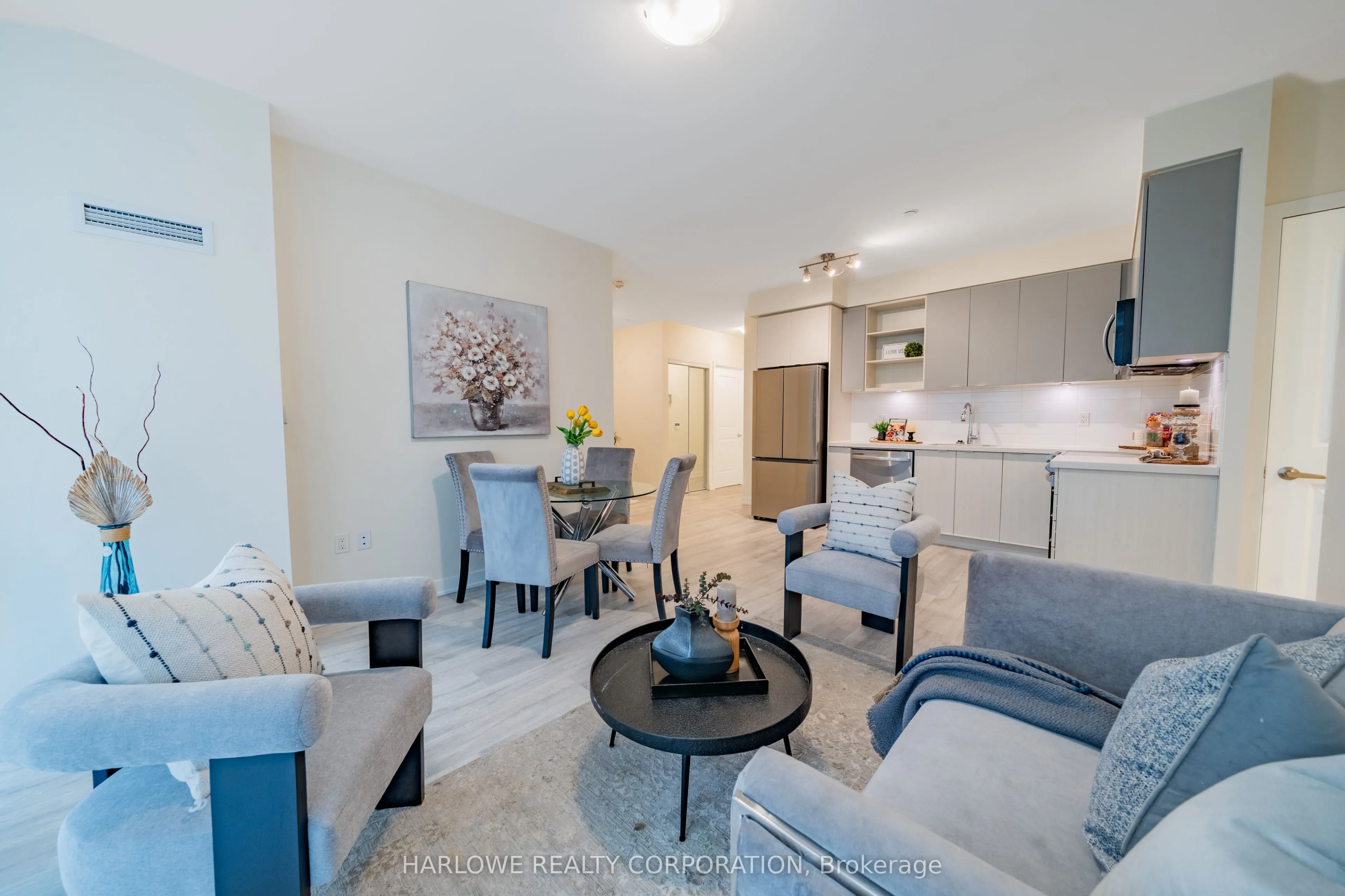 4655 Metcalfe Avenue, #109