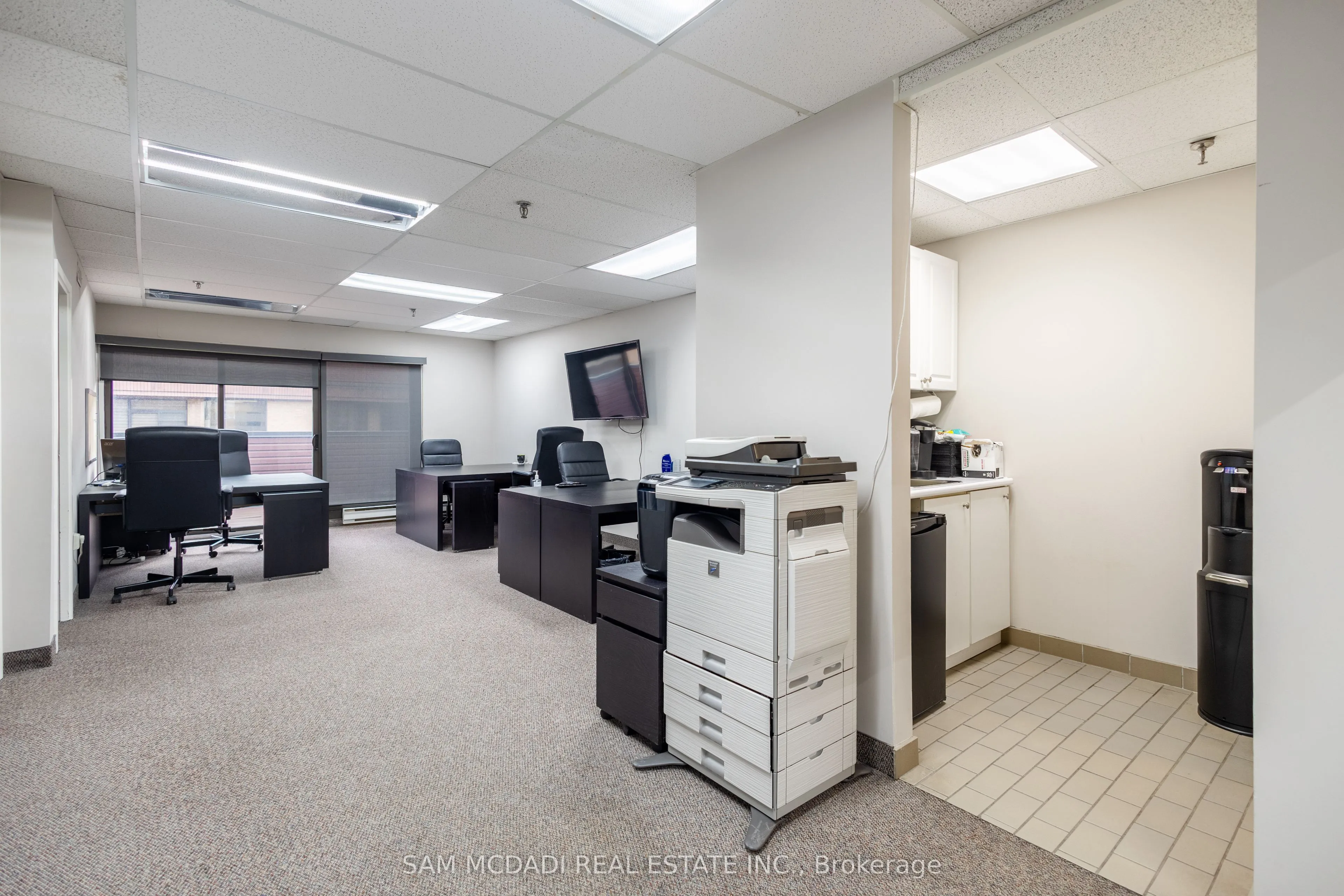 120 Traders Boulevard E, #204