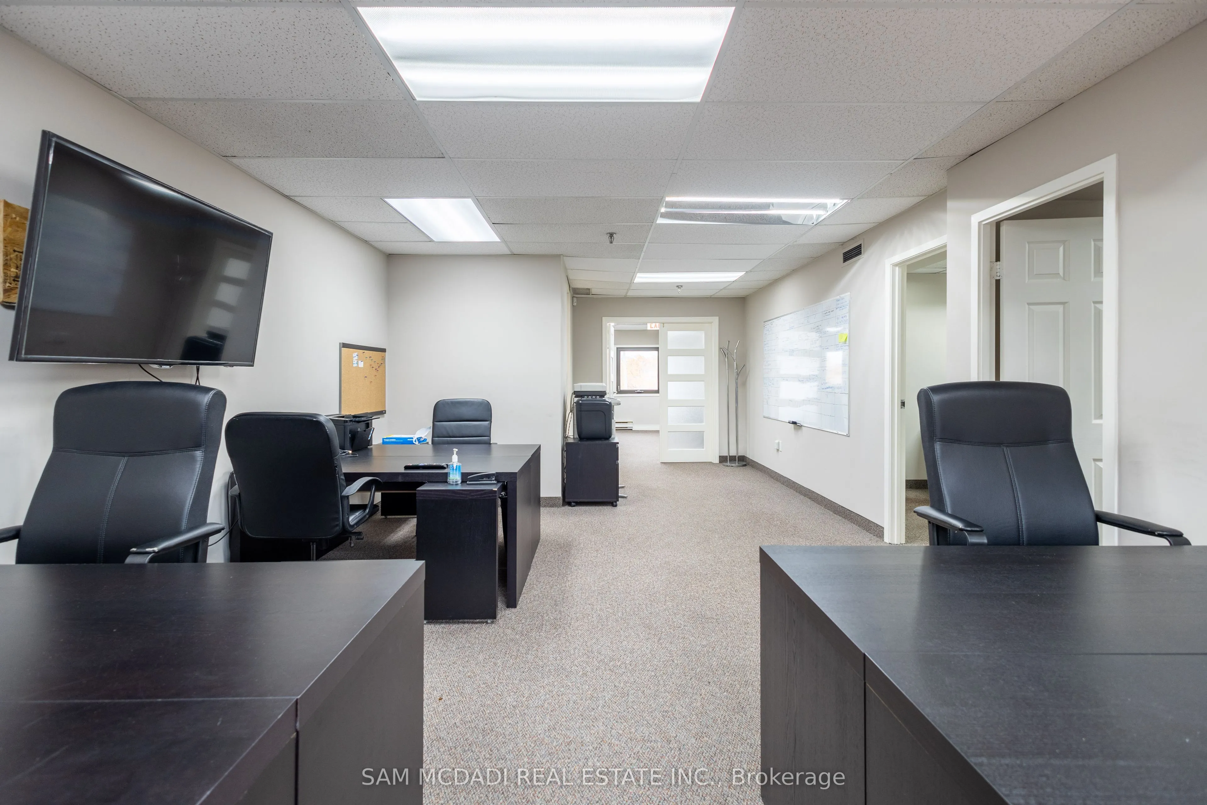 120 Traders Boulevard E, #204
