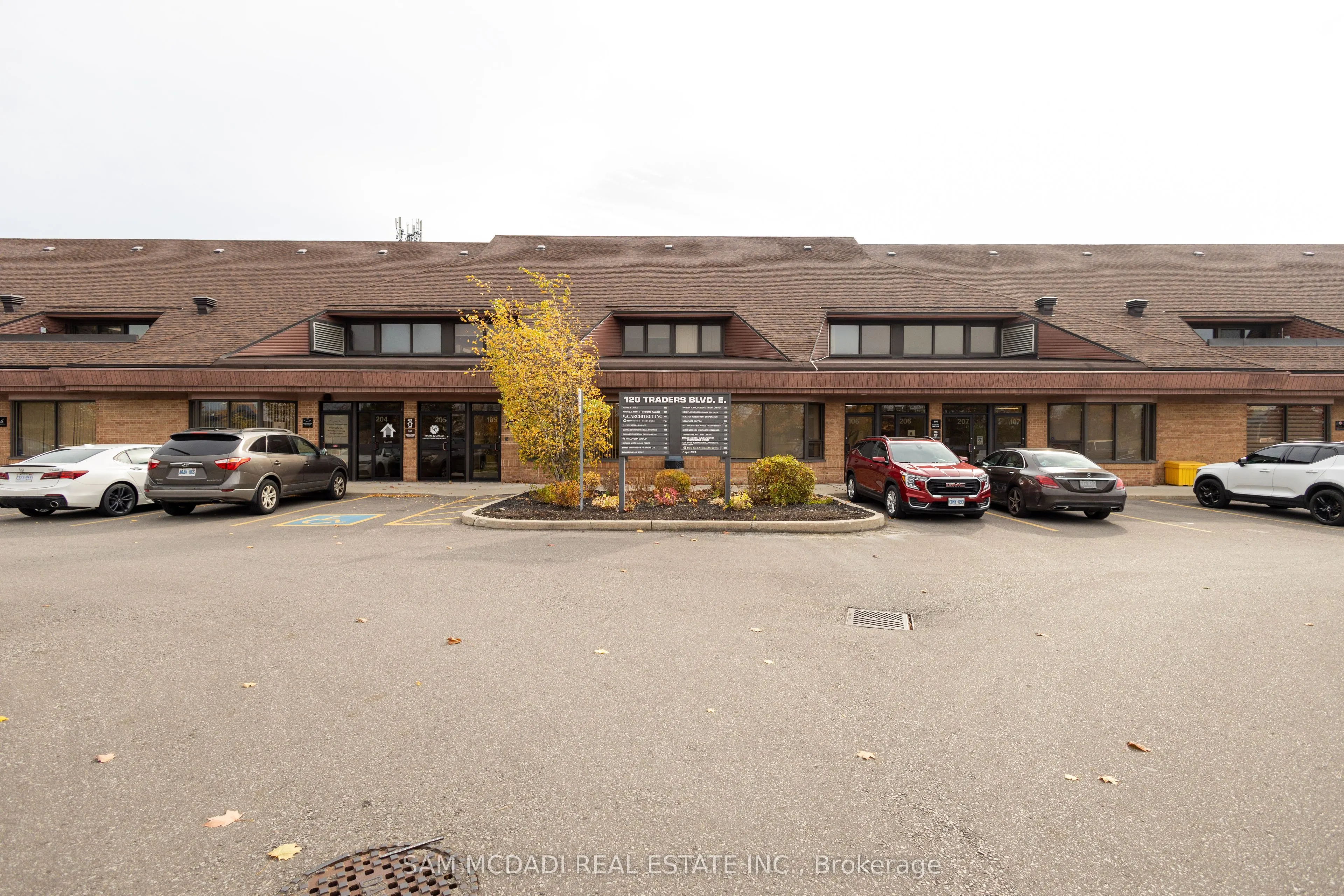 120 Traders Boulevard E, #204