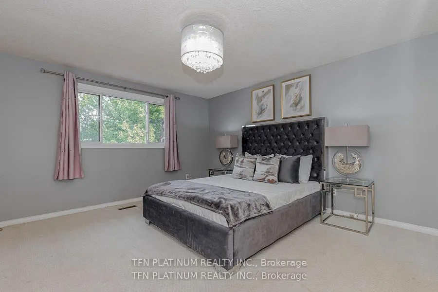 36 Tanager Square