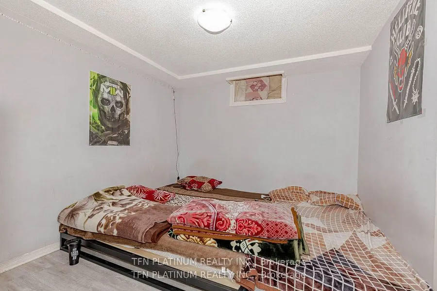 36 Tanager Square