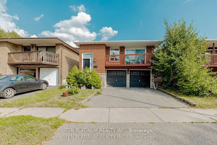 36 Tanager Square
