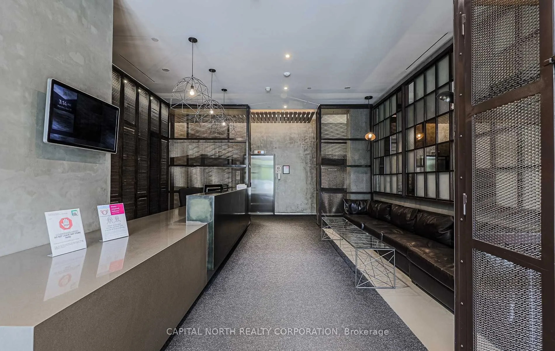 1990 Bloor Street W, #605