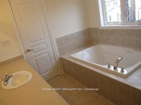 156 Castle Oaks Crossing Drive