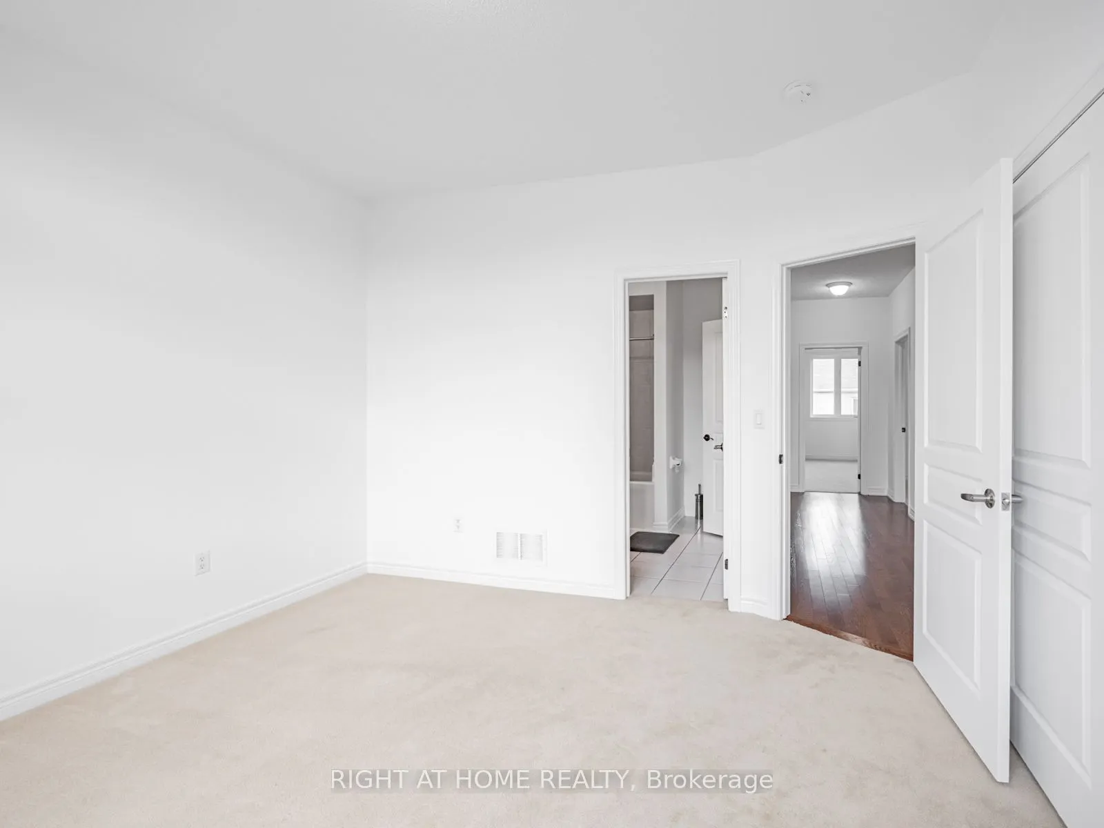 9 Lisson Crescent