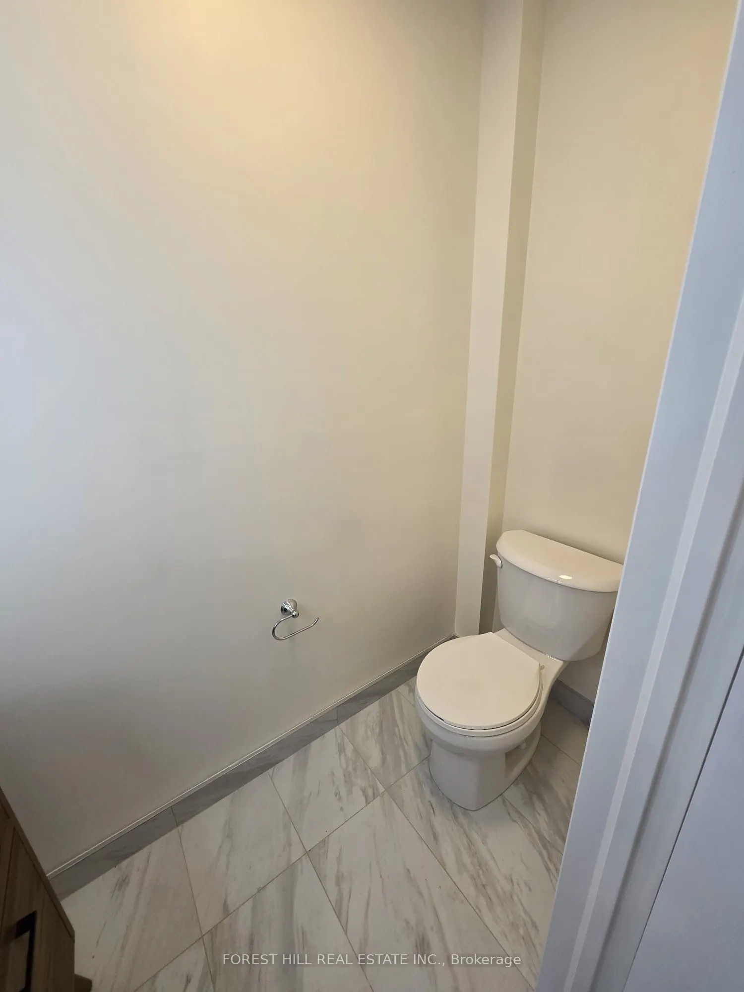 49 WILLIAM CRAGG Drive, #B