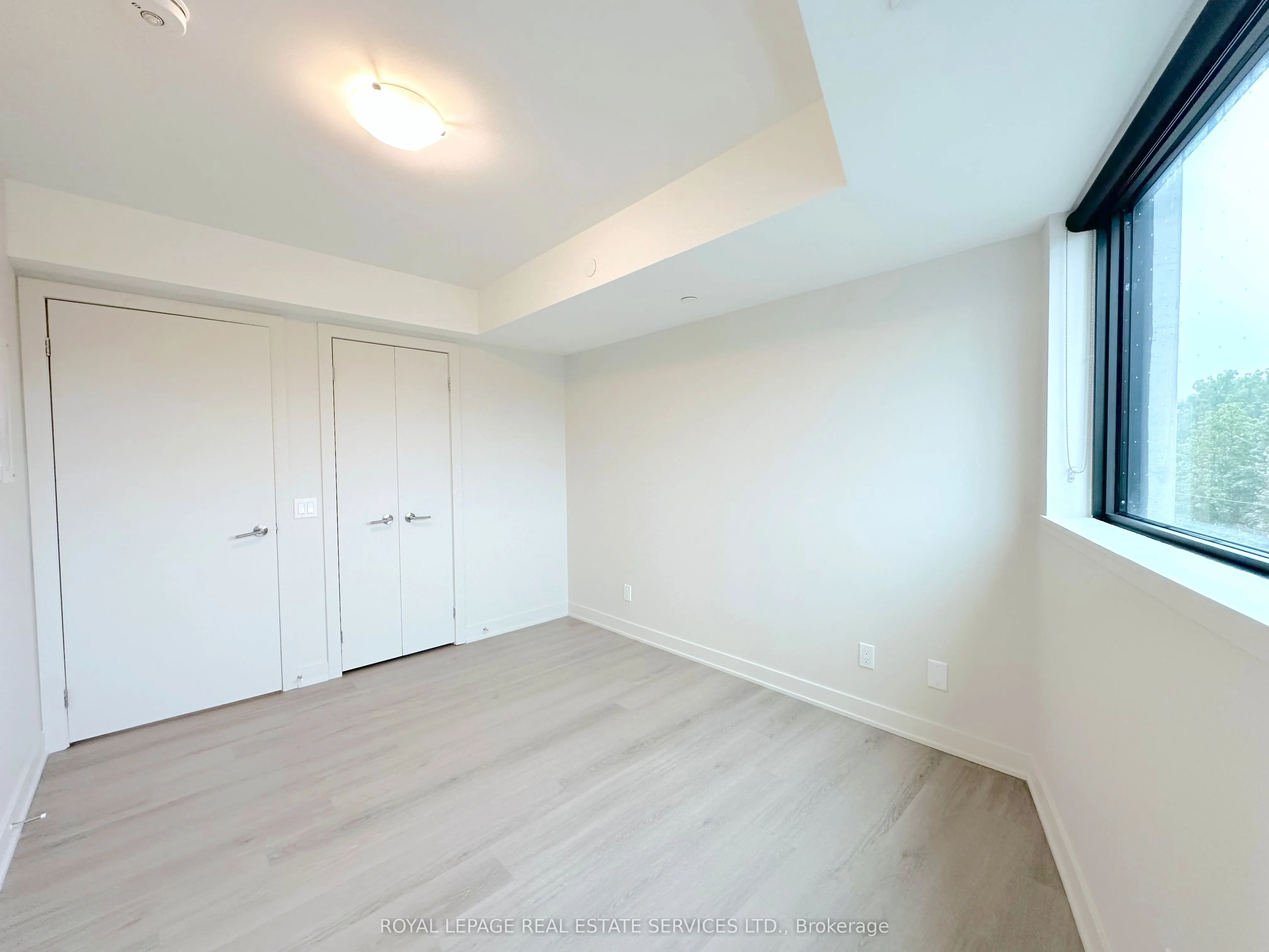 3385 Dundas Street W, #308