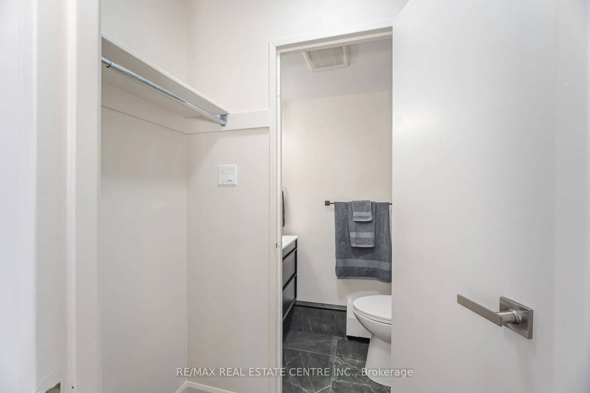 1615 Bloor Street, #1111