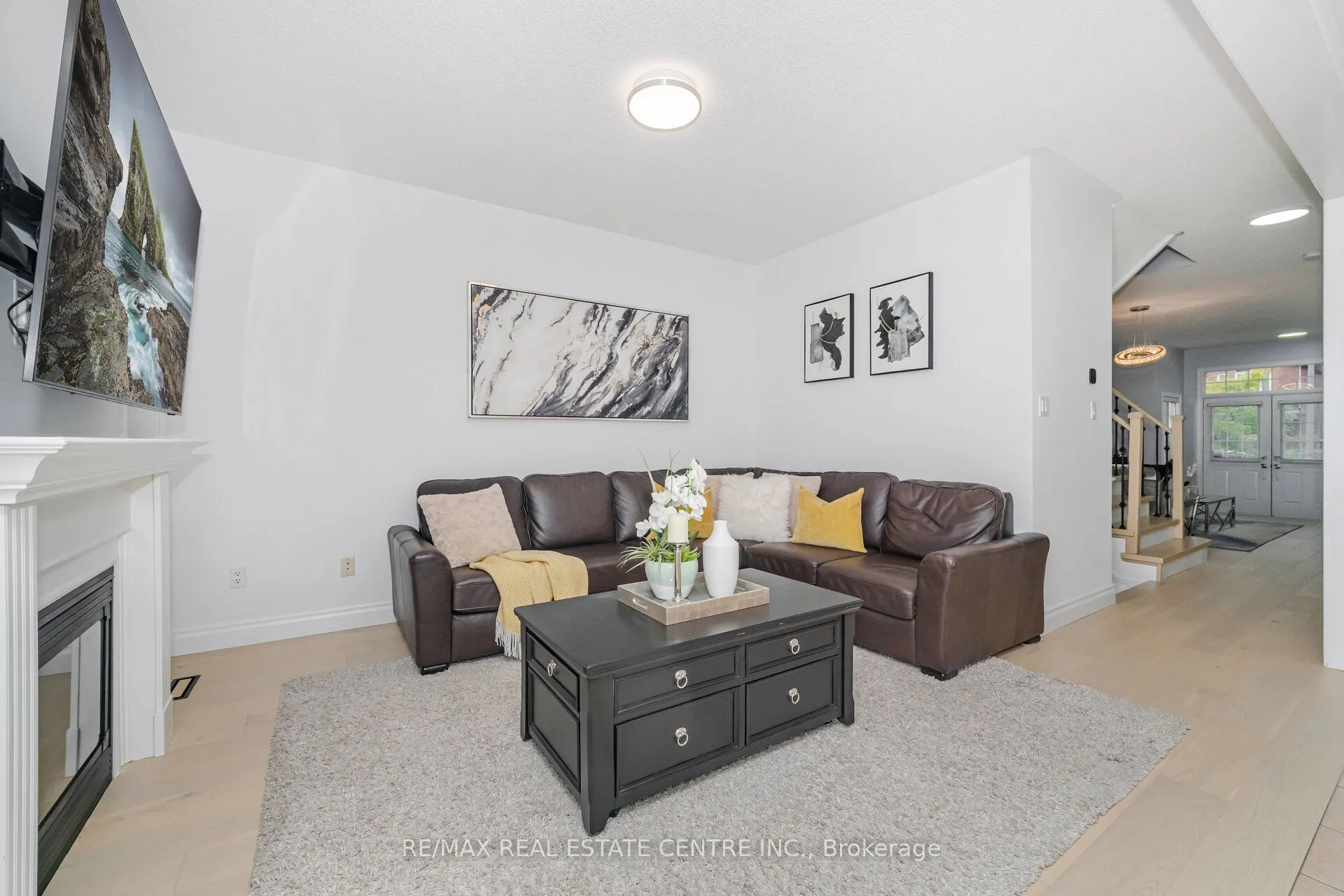 118 Connolly Crescent