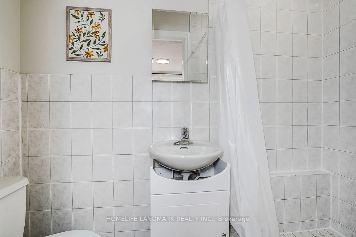 1624 Bloor Street, #65