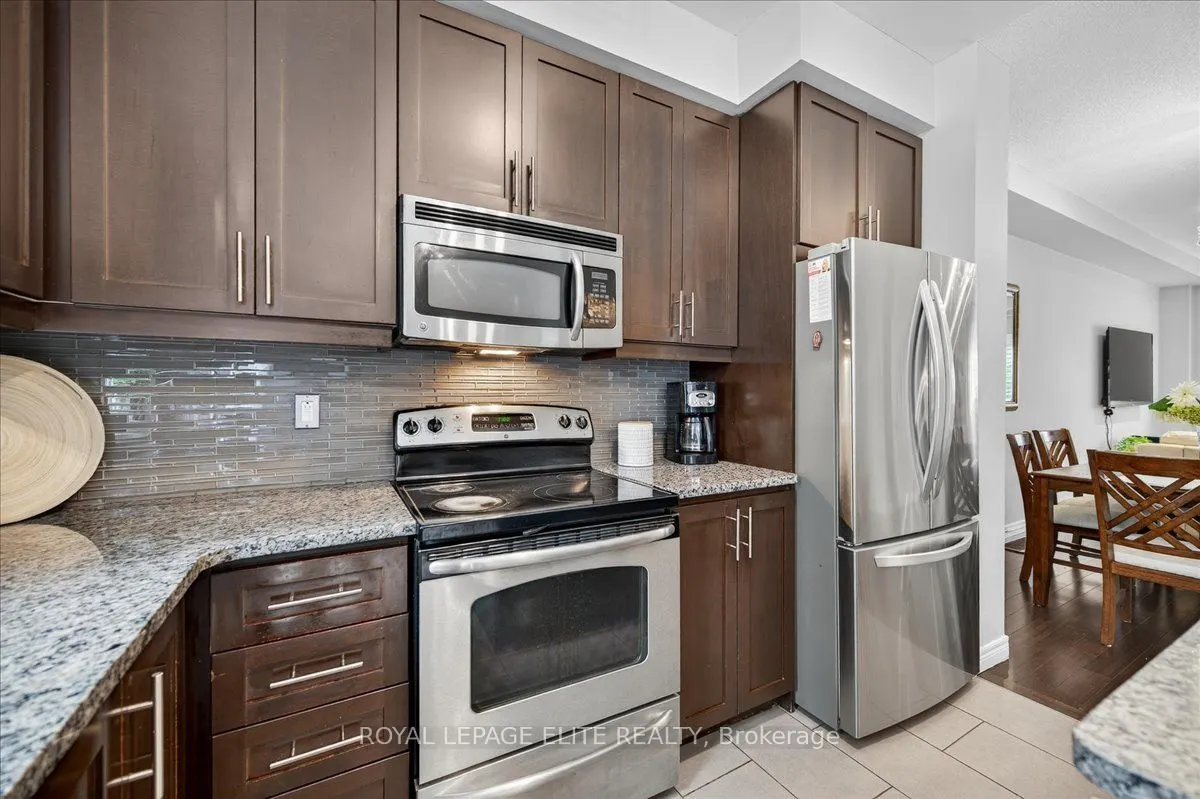4165 Upper Middle Road, #17