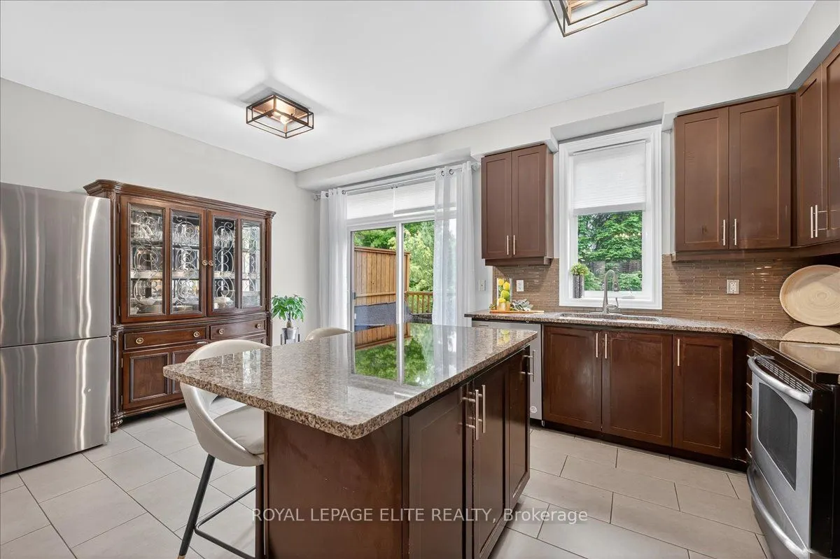 4165 Upper Middle Road, #17