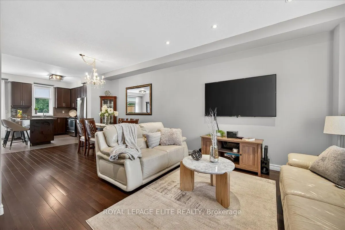 4165 Upper Middle Road, #17