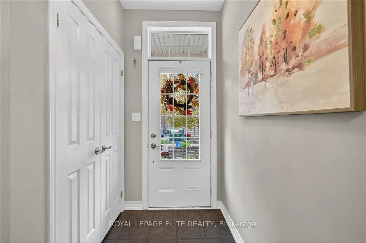 4165 Upper Middle Road, #17