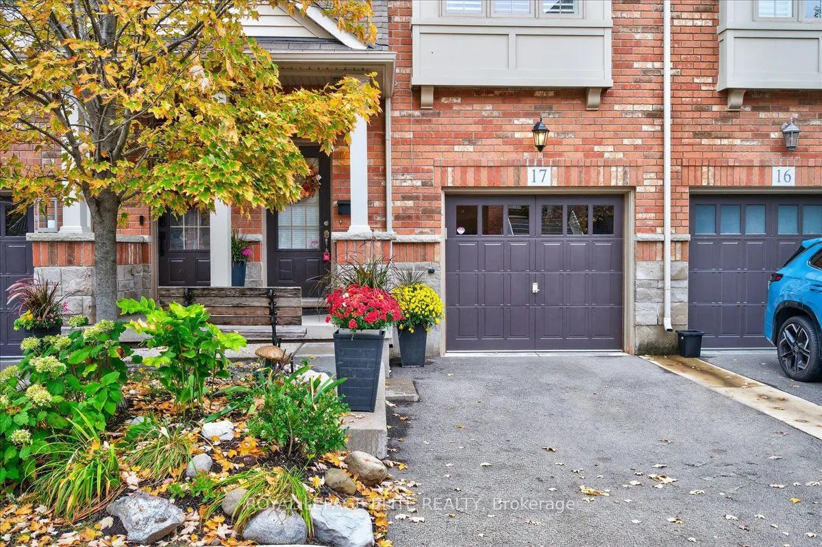 4165 Upper Middle Road, #17