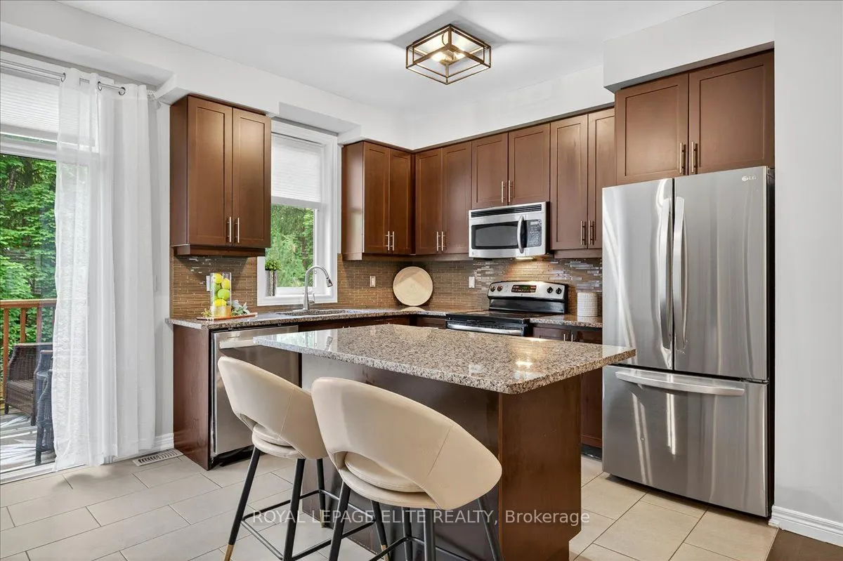 4165 Upper Middle Road, #17