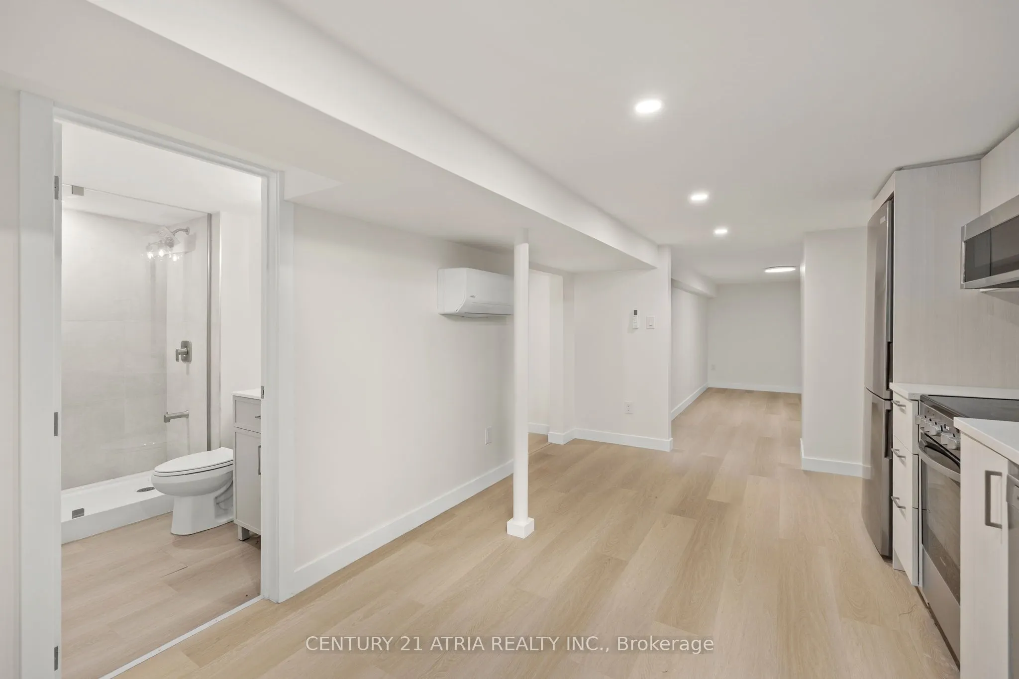 451 Lansdowne Avenue, #Basement Front Unit