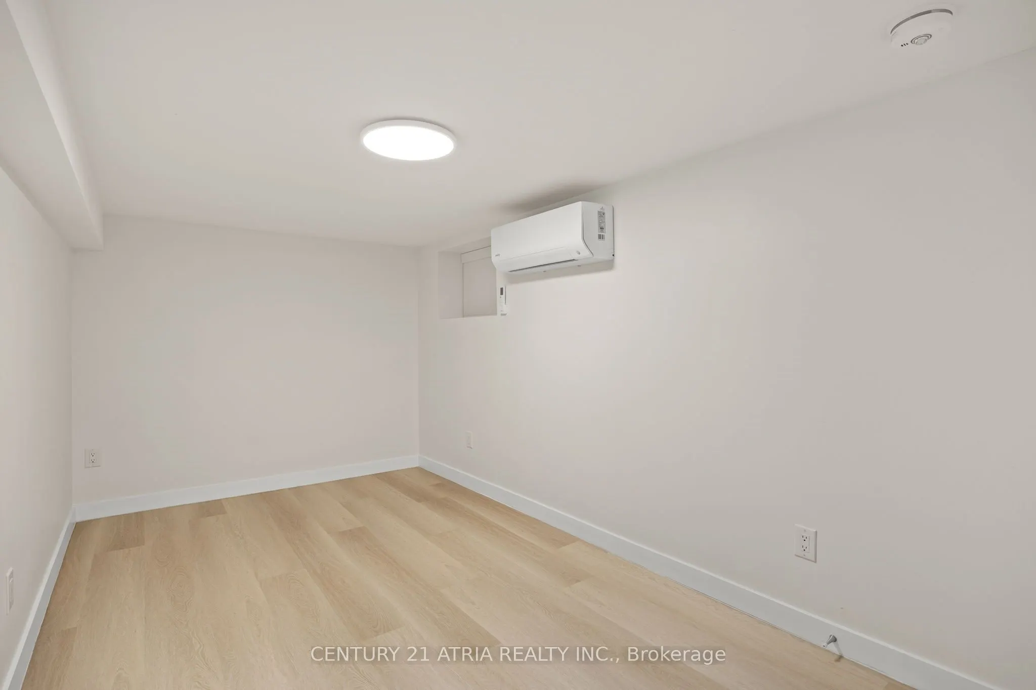 451 Lansdowne Avenue, #Basement Front Unit