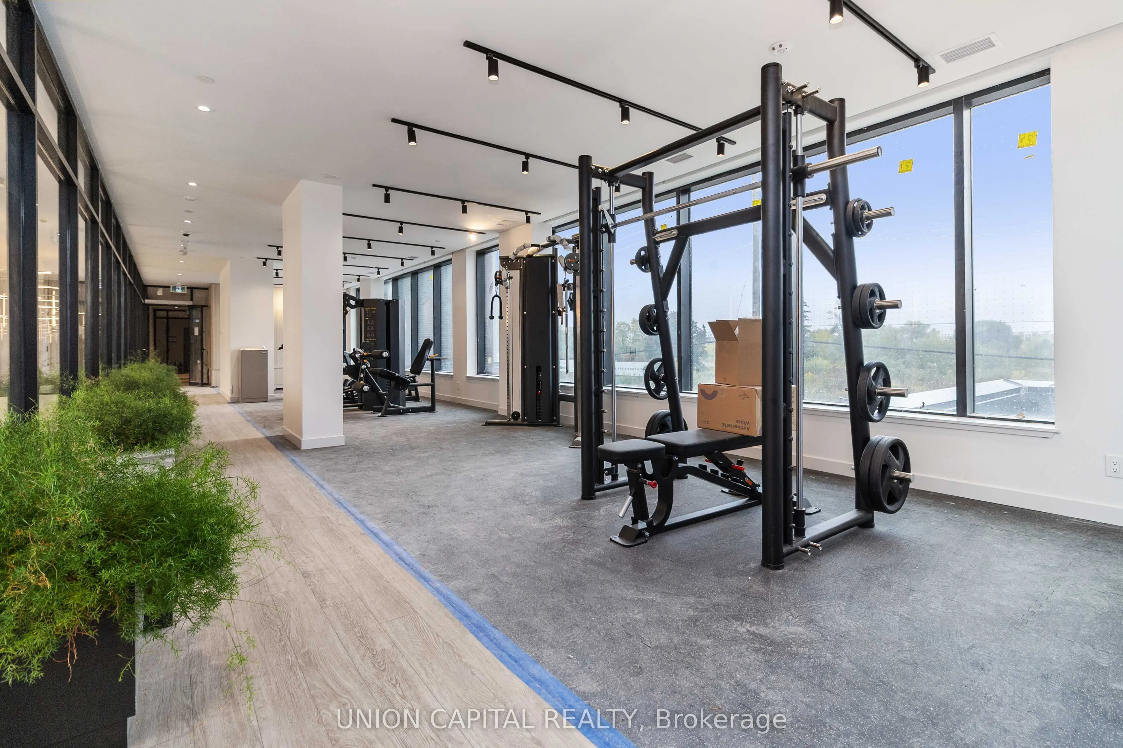 3079 TRAFRALGAR Road, #1605