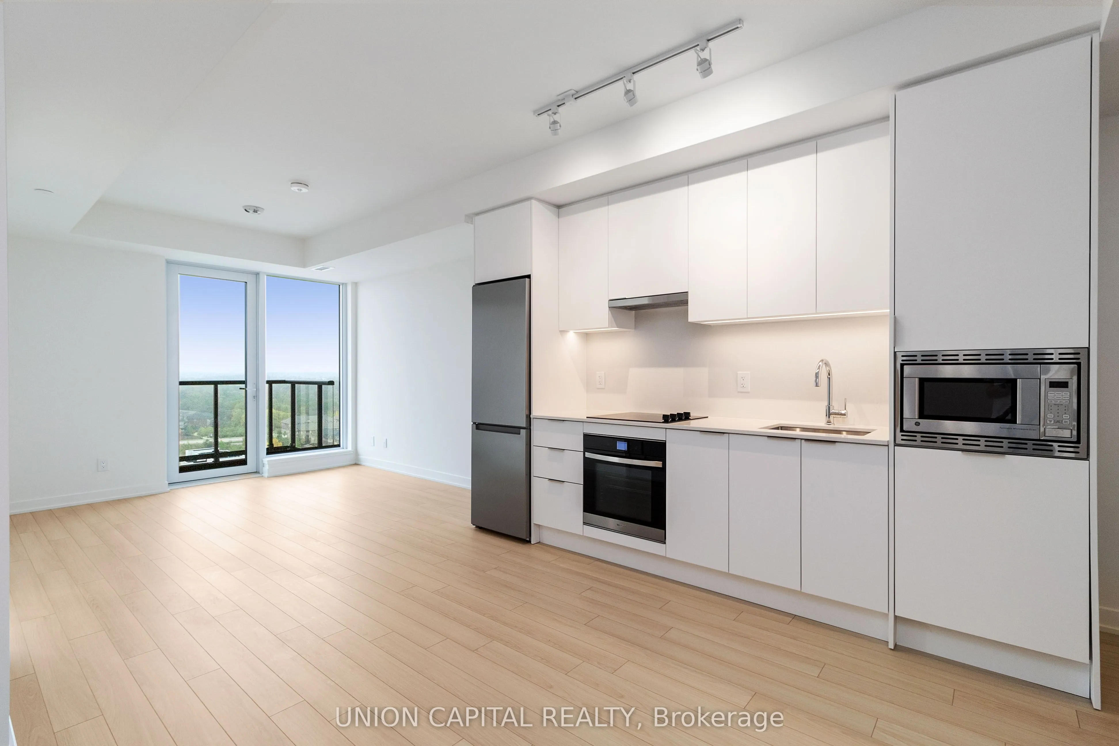 3079 TRAFRALGAR Road, #1605