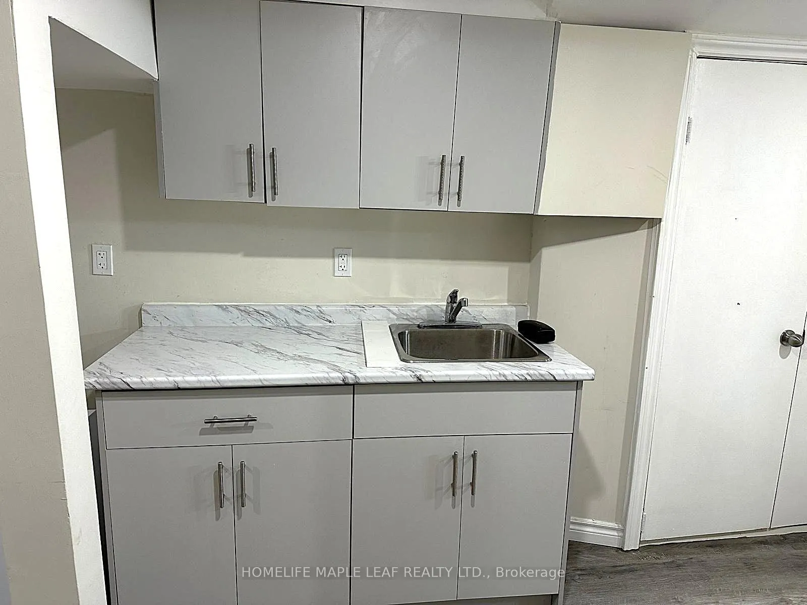 3266 MINTWOOD Circle, #STUDIO BASEMENT